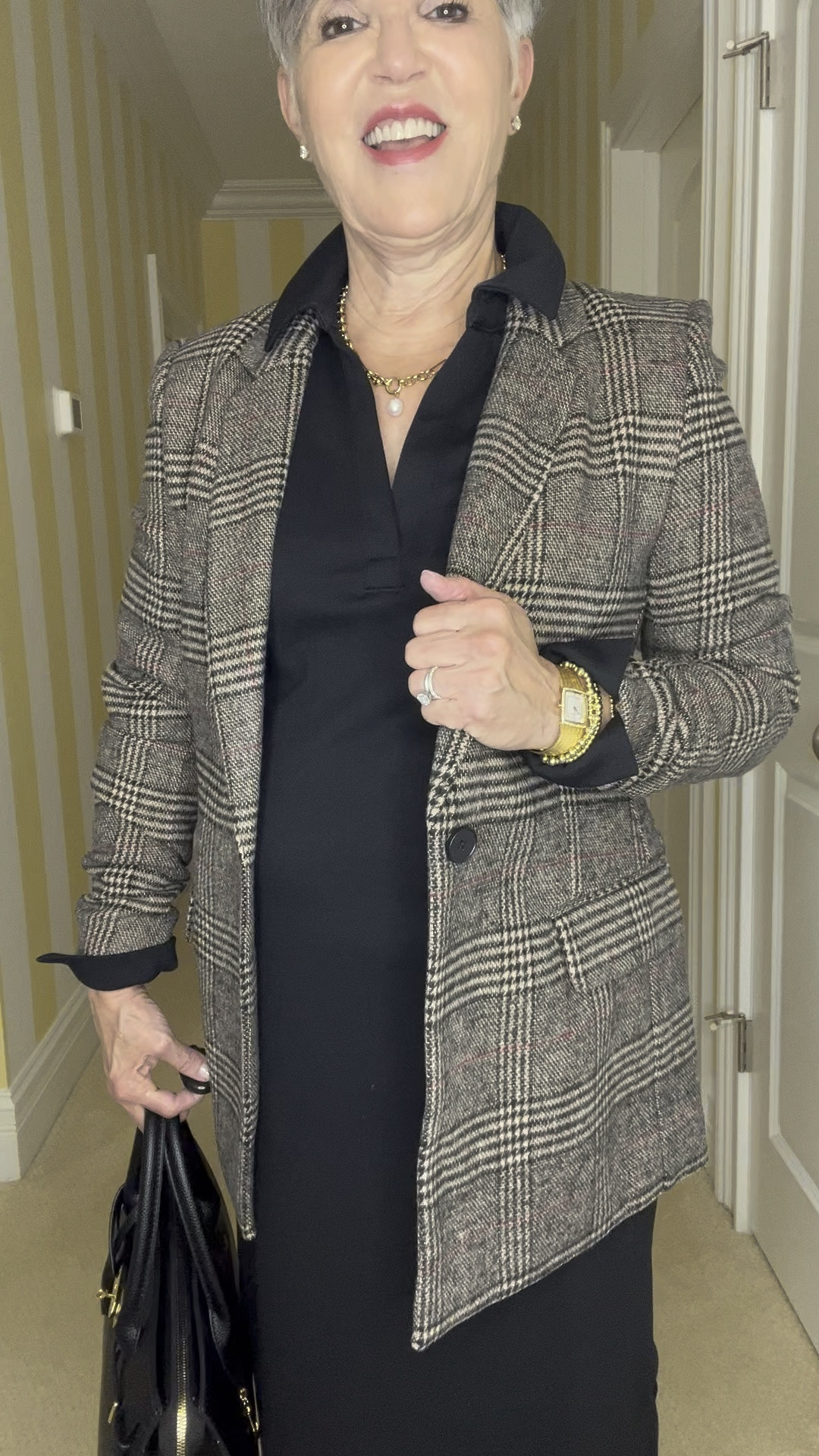 You’ll never believe this great Glen plaid blazer is from @amazonfashion. It’s sooo sharp with tones of black, brown, and cream. Follow my blog (drjuliesfunlife.com) as I’ll soon show you LOTS more plaid blazer looks. I sized up ⬆️ one size to a medium.
I paired it with this oh-so-packable @talbotsofficial Johnny collar midi dress! Here I added @madewell riding boots, a gorgeous @amazonfashion black leather bag and a pretty @macys gold necklace with a central pearl. YOU NEED THIS DRESS!

#LTKOver40 #LTKVideo #LTKWorkwear