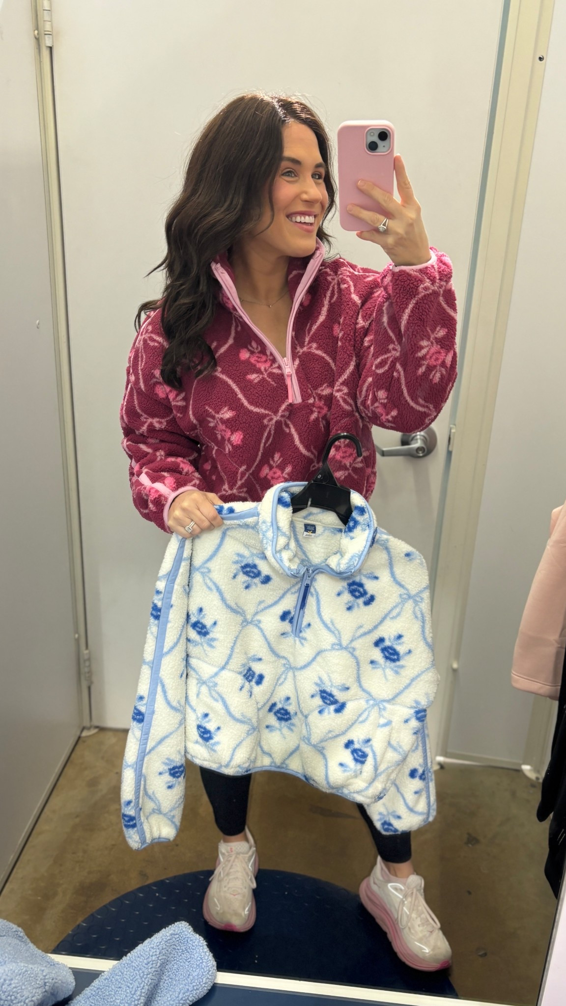 THE viral sherpa ina bow print?! YES PLEASE!! 🎀🎀🎀

#LTKFindsUnder50 #LTKSaleAlert #LTKHoliday