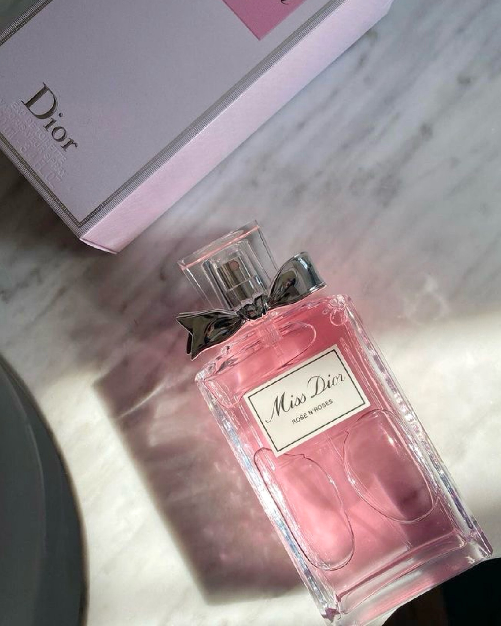 Perfume Miss Dior Rose n’ Roses uma fragrância romântica e marcante!
amo vale cada centavo 💕

#dior #diorbeauty #diorperfume #diorjadore #diorfashion #diorbeautylovers #missdior
@diorbeautylovers

#LTKbeauty #LTKMostLoved #LTKbrasil