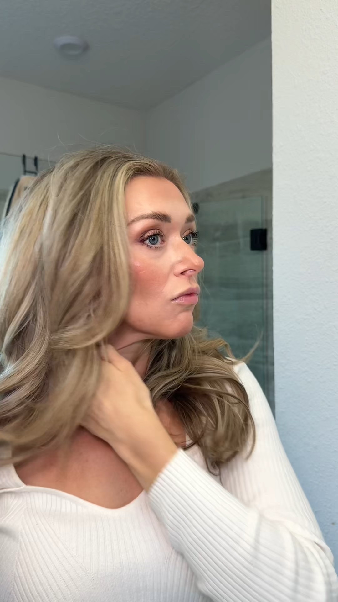 Once the school drop-off chaos clears, I finally get a minute to get ready for my day. All my makeup + outfit details are tagged, and my Vivrelle code ERINLYNN gets you a free month to try the Chanel.

#morningroutine #millennialmom #grwm #ootdstyle 

clean girl makeup routine, quick mom routine, everyday makeup for moms, pilates + school drop mornings, classic style mom outfits, Dyson blowout routine, Vivrelle review, Chanel bag rental

#LTKdayinmylife #LTKHoliday #LTKgrwm