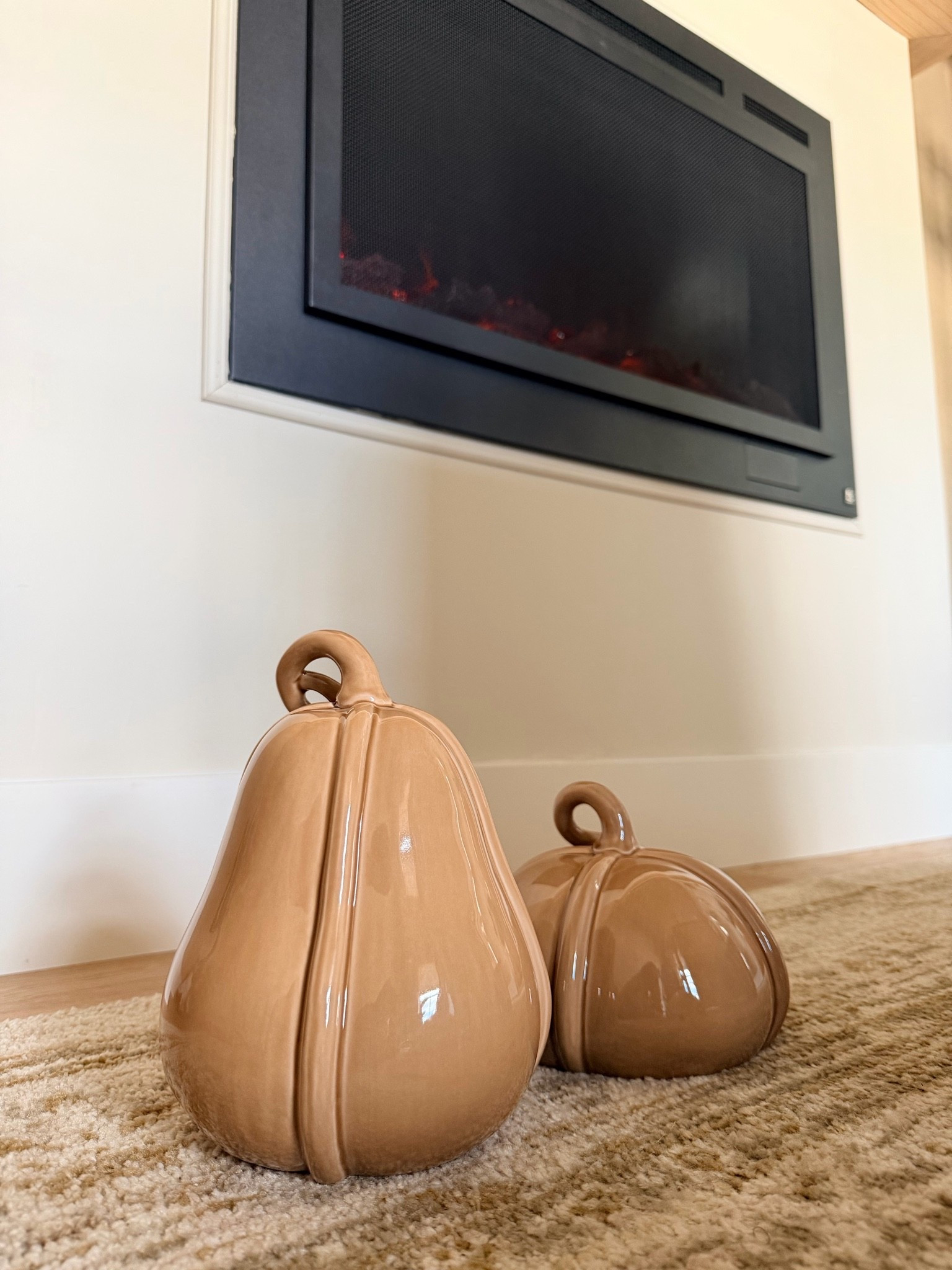 Target always understands fall 🍂🤎 These neutral ceramic pumpkins are the perfect cozy touch for mantels, shelves, or your fireplace. They blend beautifully with any decor and look so much more expensive than they are!

#LTKHome #TargetFinds #TargetStyle #FallDecor #NeutralHome #CozyHome #Fall2025 #HomeDecorFinds #PumpkinDecor #LTKSeasonal

#LTKHome #LTKSaleAlert #LTKSeasonal