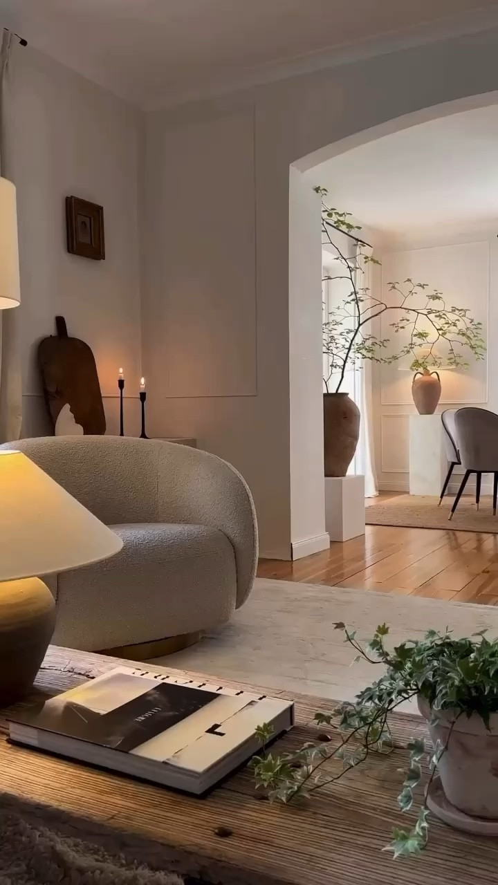 🌱 earthy & organic home design

Embrace the beauty of nature within your home with organic and earthy interiors. Bring warmth, tranquility, and a touch of the outdoors indoors. #organicdesign #earthydesign #neutralhome

#LTKHome #LTKSaleAlert #LTKVideo