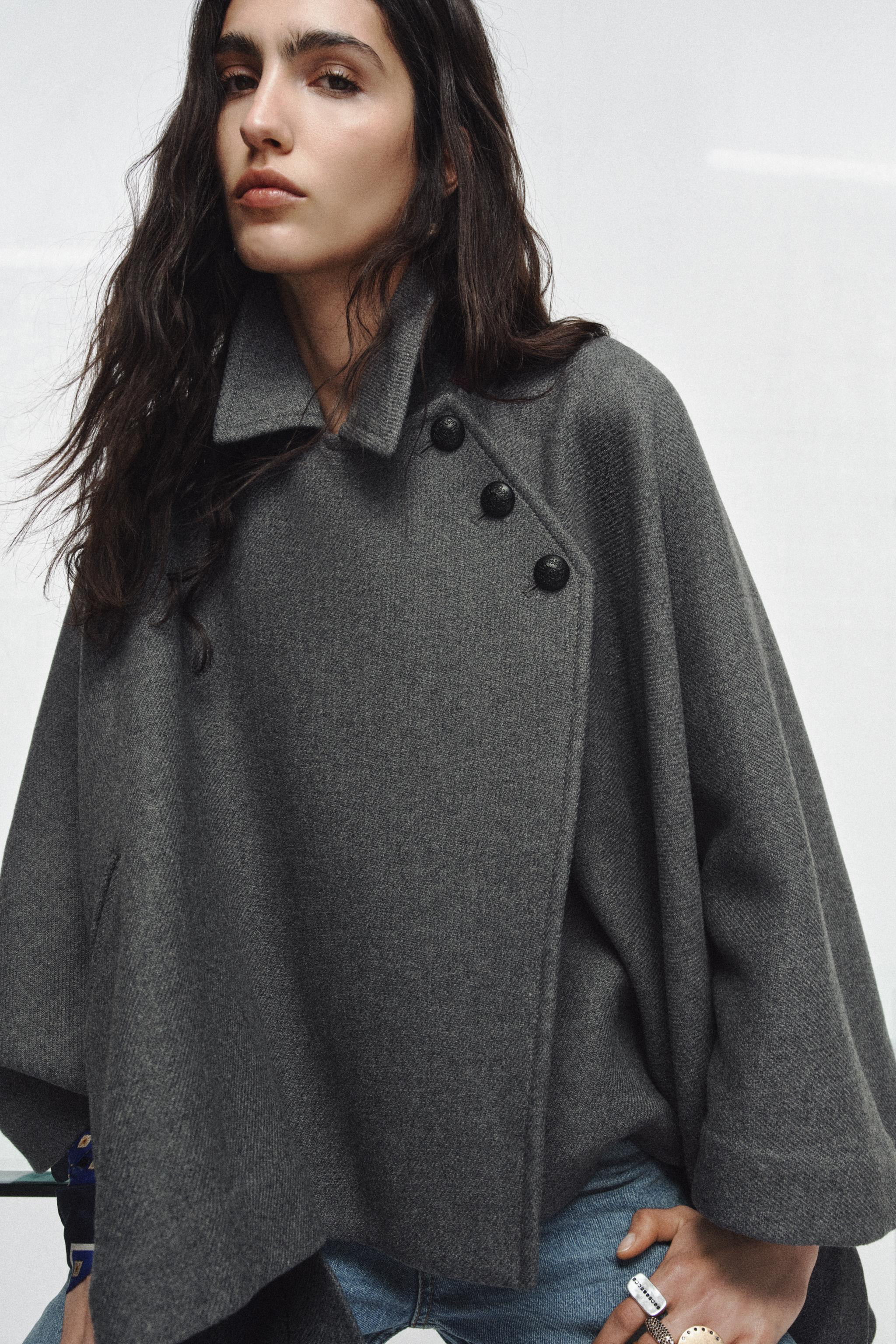 WOOL CAPE ZW COLLECTION LIMITED EDITION | Zara US