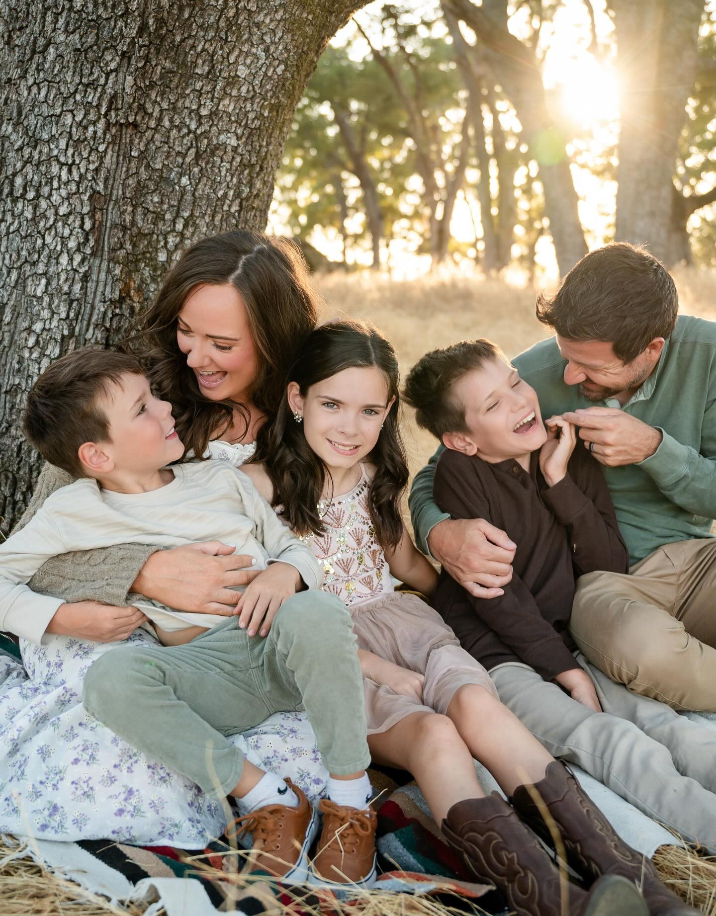 My whole entire world. 💫  family photos 2025. #familyphotos #familyphotooutfits 

#LTKmomlife #LTKFindsUnder50 #LTKSaleAlert