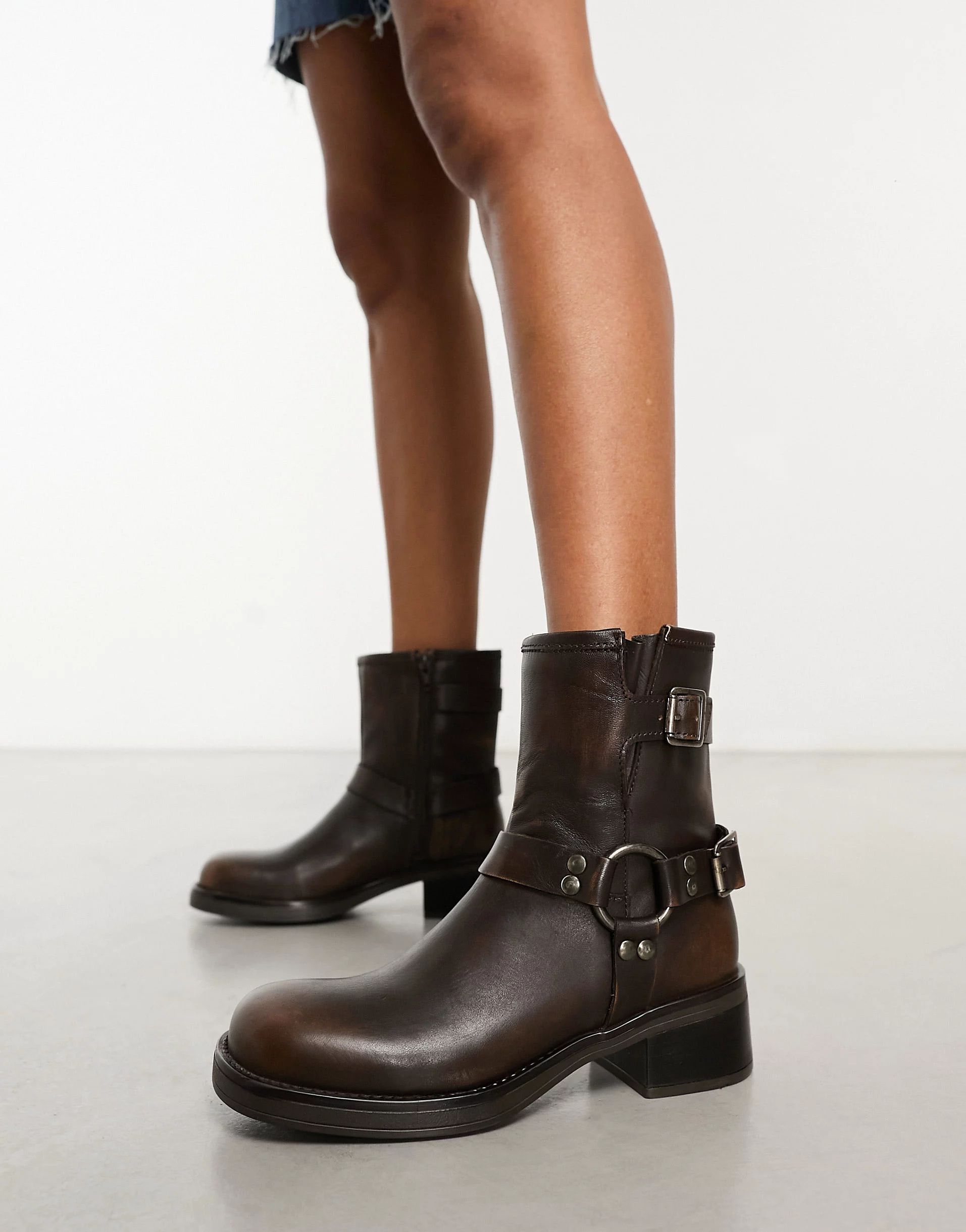 Steve Madden Brixton low ankle biker boots with hardware in brown | ASOS (Global)