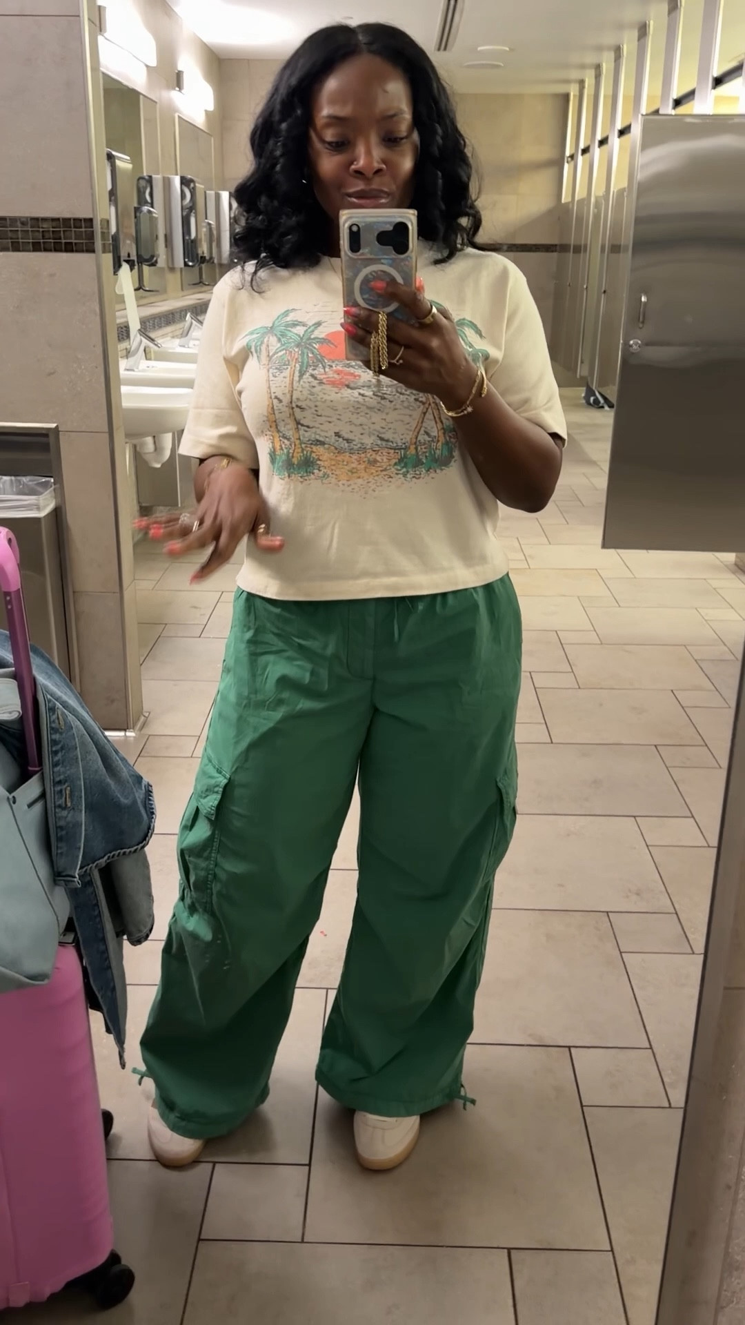Another travel day in the comfiest pants from @American Eagle Outfitters! I’m wearing a medium  

#LTKootd #LTKxAerie #LTKMidsize