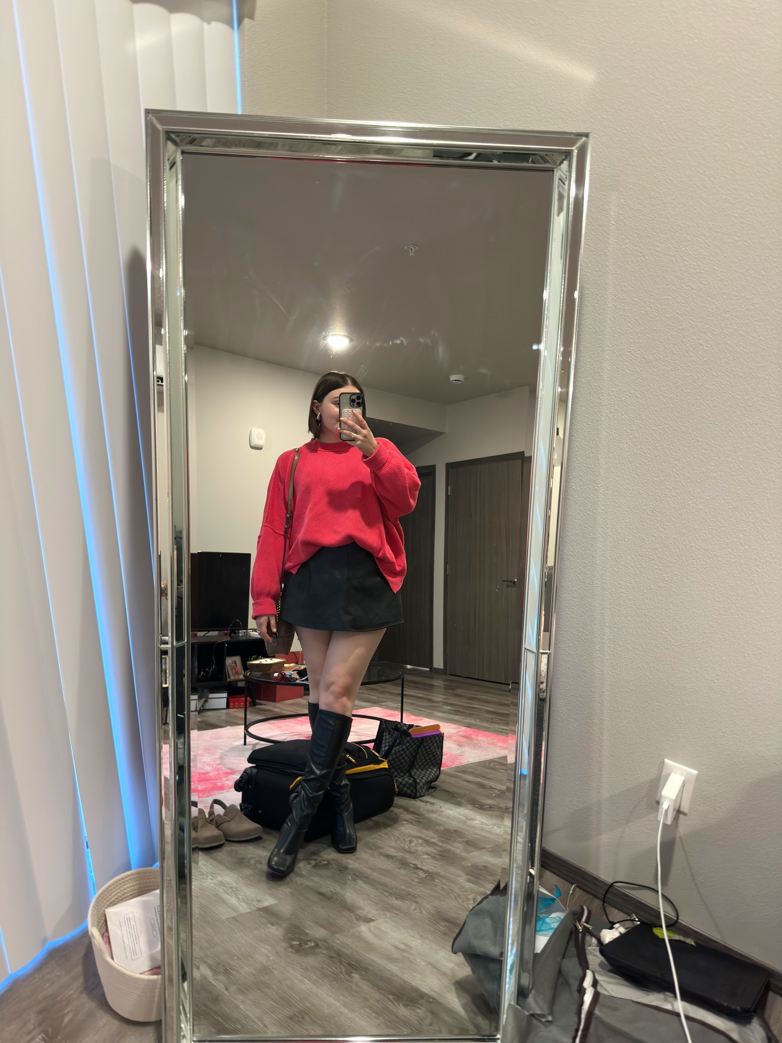 What I wore to the terrain art show in Spokane! Definitely was warm in the sweater I may recommend layering next time 😆

I’m wearing a S sweater, L skort and size 9 boots

#LTKSeasonal #LTKMidsize #LTKParties