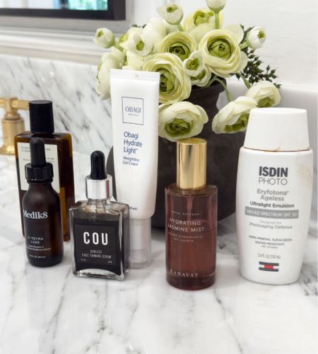 Easy am skincare with some of my favorites 


#LTKOver40 #LTKBeauty