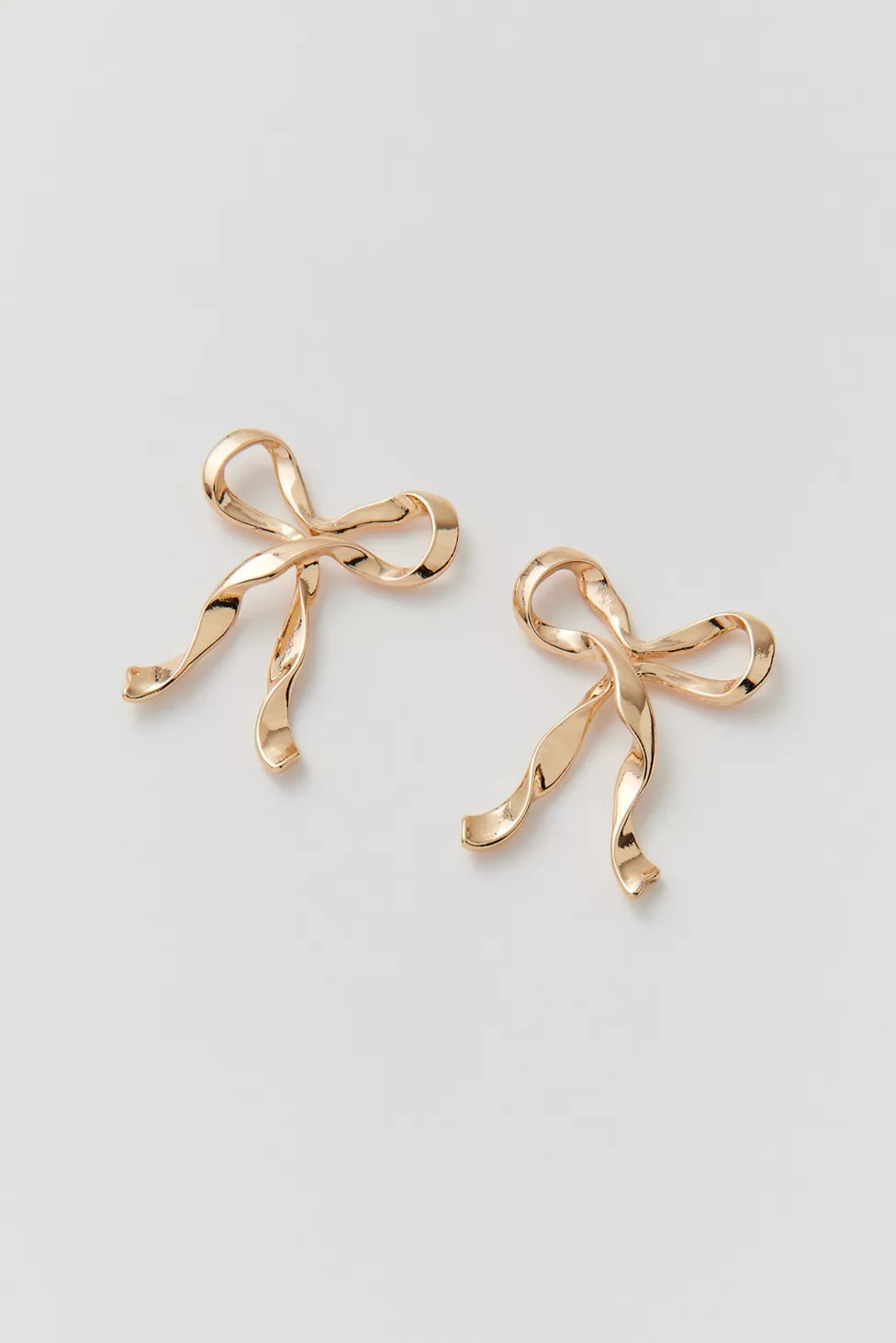 Bow Earring | Urban Outfitters (US and RoW)