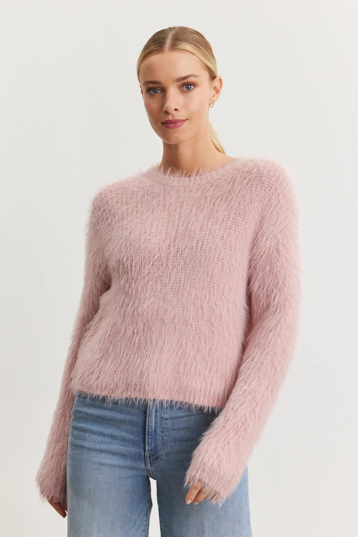 MAYLIE FEATHER YARN CREW NECK SWEATER | Velvet by Graham & Spencer