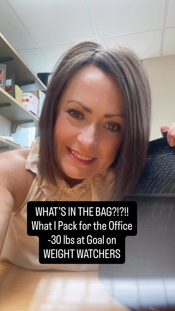 Today’s edition of what’s in the bag?!?!?

Breakfast
1/2 Cup Plain Oatmeal - 0 Points
2 Packets Splenda - 0 Points
2-3 Scrambled Eggs - 0 Points
1/4 Cup of FF Cottage Cheese - 0 Points

Lunch
1 Piece Meatloaf - 1 Point
Garlic and Parmesan Asparagus - 1 Point
FF Cottage Cheese - 0 Points

Snack 
1/2 Pink Lady Apple - 0 Points
1 Tablespoon Kroger PB - 3 Points

Dinner
Slider Quesadilla - 2 Points

Enjoy!


Xo, Mindy

#LTKfitnessgoals #LTKOver40 #LTKselfcare