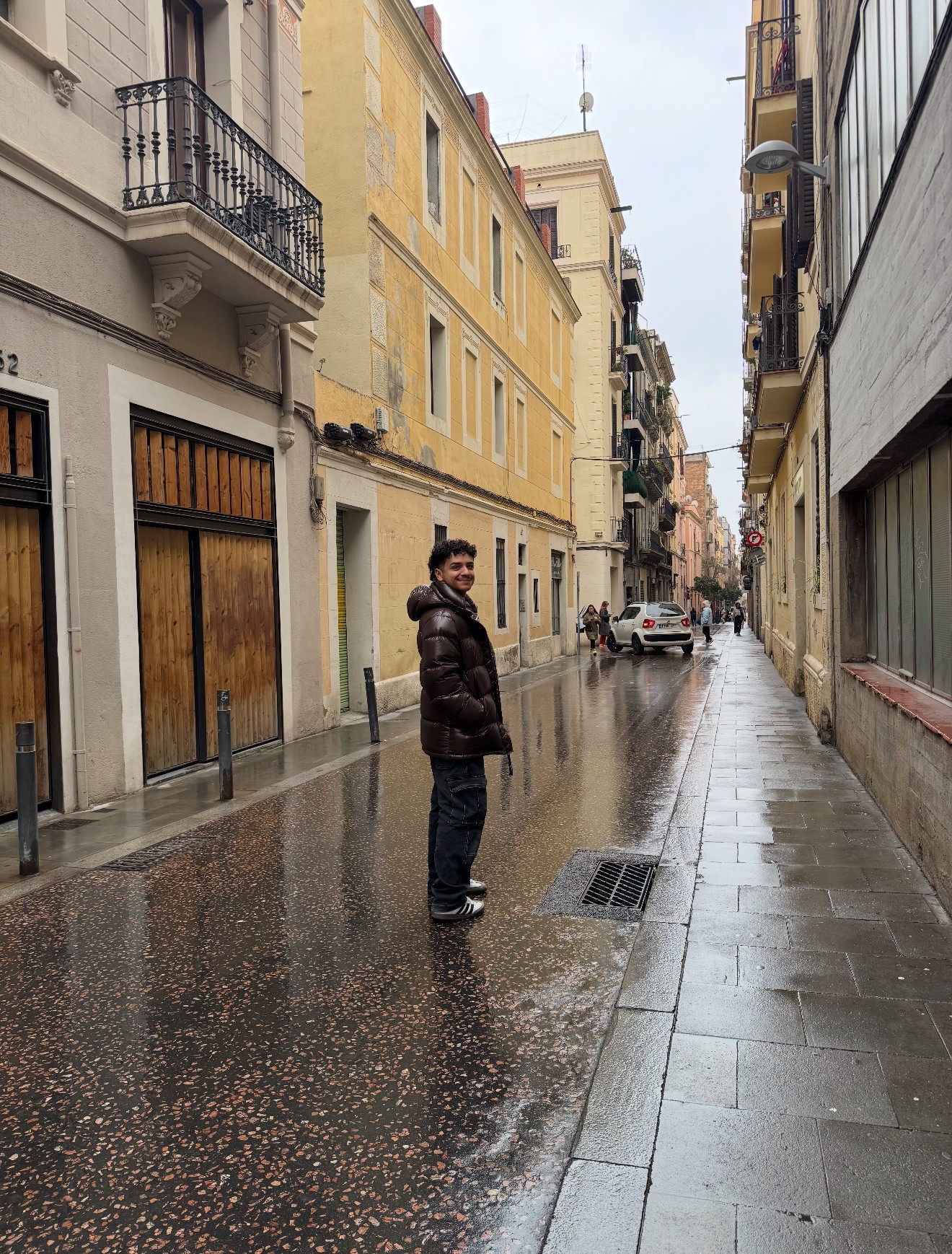 Perfect fit for a rainy day in Spain 🇪🇸 