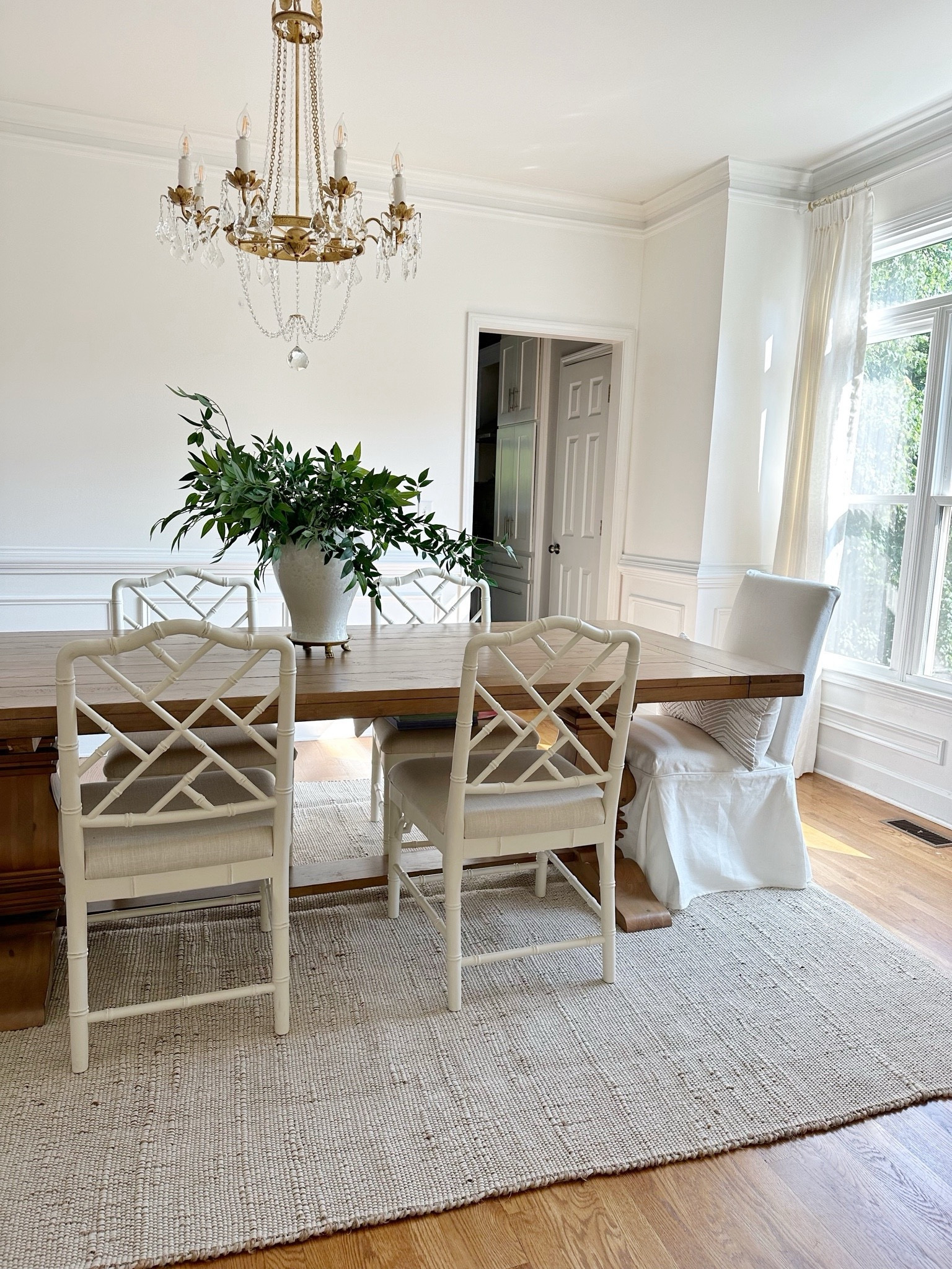 Dining room, dining room, chairs, Parsons, slipcovered, chairs, farmhouse, dining table, chandelier, lighting, two pages curtains, Ballard designs, Dayna side chairs

#LTKCyberWeek #LTKhome #LTKsalealert