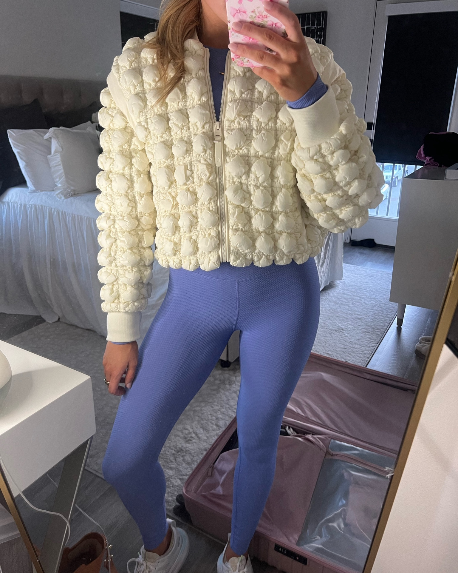 Lounge fit! My coat is Mackage but I couldn’t find the exact one so I linked similar! 

#LTKSeasonal #LTKSpringSale #LTKhome
