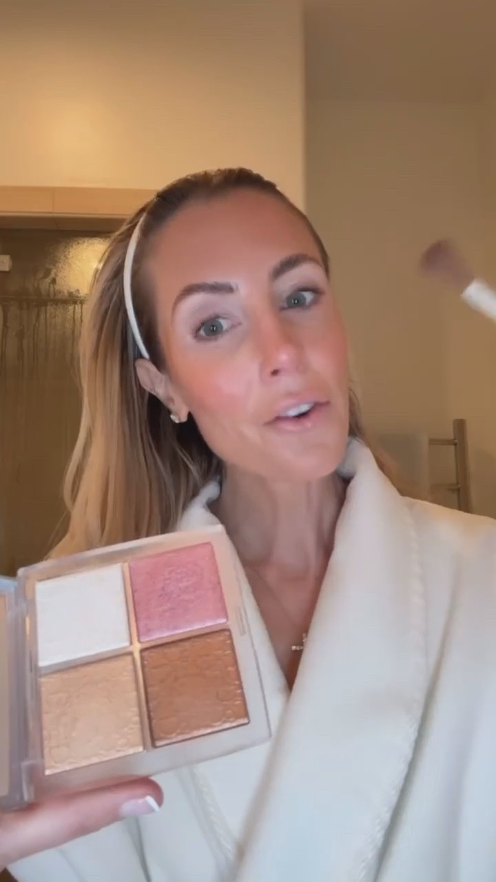 The best highlight palette in all the land!

#LTKSaleAlert #LTKBeauty