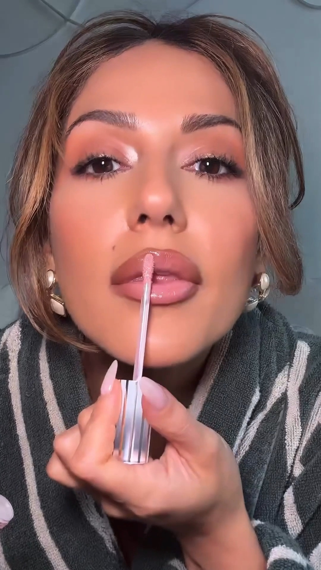 
fall lip combo I am obsessed over
Mac cosmetics 
Cork liner
Behaved gloss

#LTKBeauty #LTKFindsUnder100 #LTKSaleAlert