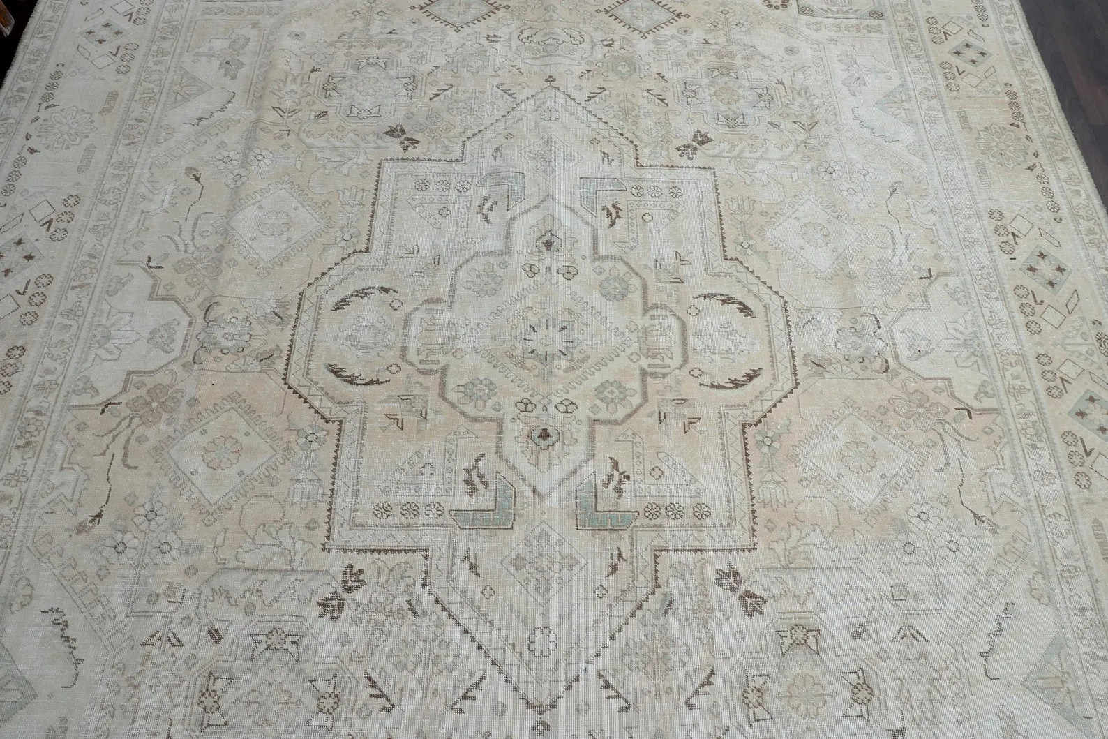 8x11 Large Turkish Oushak Rug: 8.4x11.1 ft, Handknotted Wool Rug | Etsy (US)