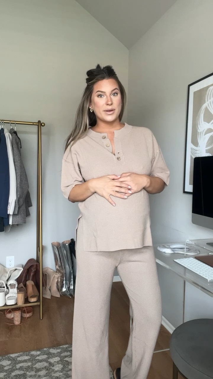 Linked exact one! Pics do look different, but it is a light knit set  

postpartum outfit, hospital coming home outfit  

#LTKbump #LTKbaby
