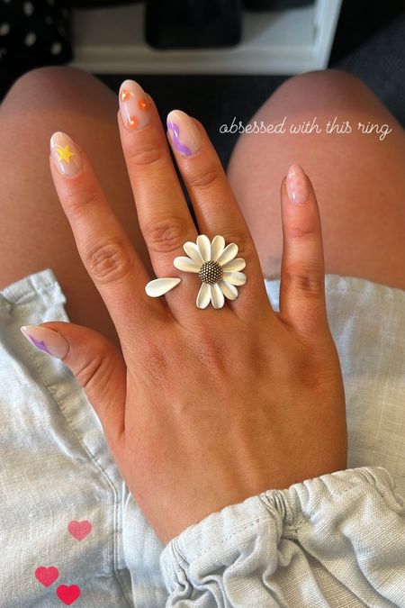 floral ring, daisy ring, kate spade ring, kate spade jewelry, spring jewelry, gold ring