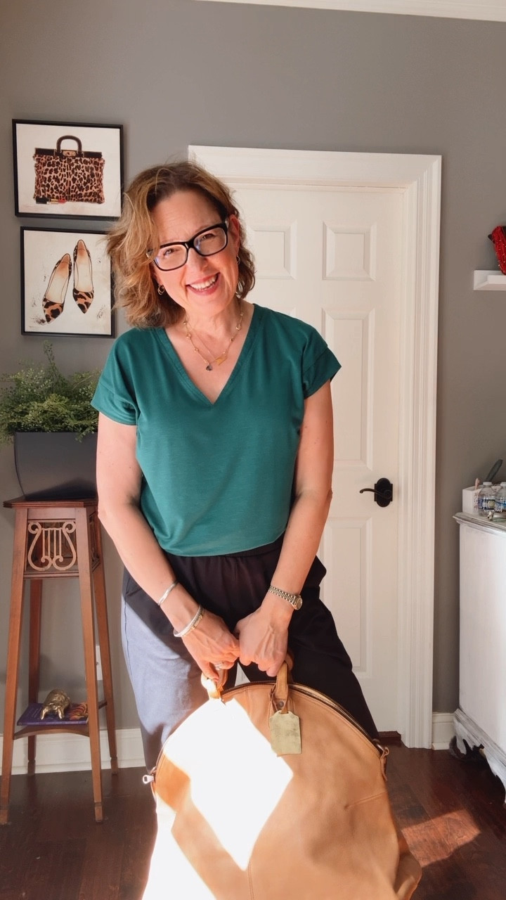 Today I was an Uber driver 🚗🚗- granted it was a nice comfy Uber and I knew the passengers 🤣🤣
.
It is 4:30 and I just got home. I had to drop my car off for inspection so that meant I had to drop everyone off in all the directions ⬆️⬇️⬅️➡️at all the different times ⏰
.
What did that mean? An amazing day! ⬇️Here is why⬇️
.
Breakfast with my one son🥰 and listening to what was going on with him @biscuitbellybiscuits ( so good!) 
.
Starbucks with my other son and hearing how classes are going with him ( love having a Starbucks partner in crime) ☕️
.
Driving back and forth to get my car with my hubby and hearing all about what is going on with him at work.
.
Plus catch ups with some girlfriends on the phone ( gotta make use of Apple car play!!) 
.
So what would seem like a wasted day to some - I got to spend the day with the people that I love so it’s a win for me🥰
.
Oh and the other point of this post? Momma -  a t-shirt and joggers can look super cute and styled with just a few tricks- no excuses for not making yourself feel amazing as you go about your crazy busy day! 

#LTKStyleTip #LTKItBag #LTKVideo