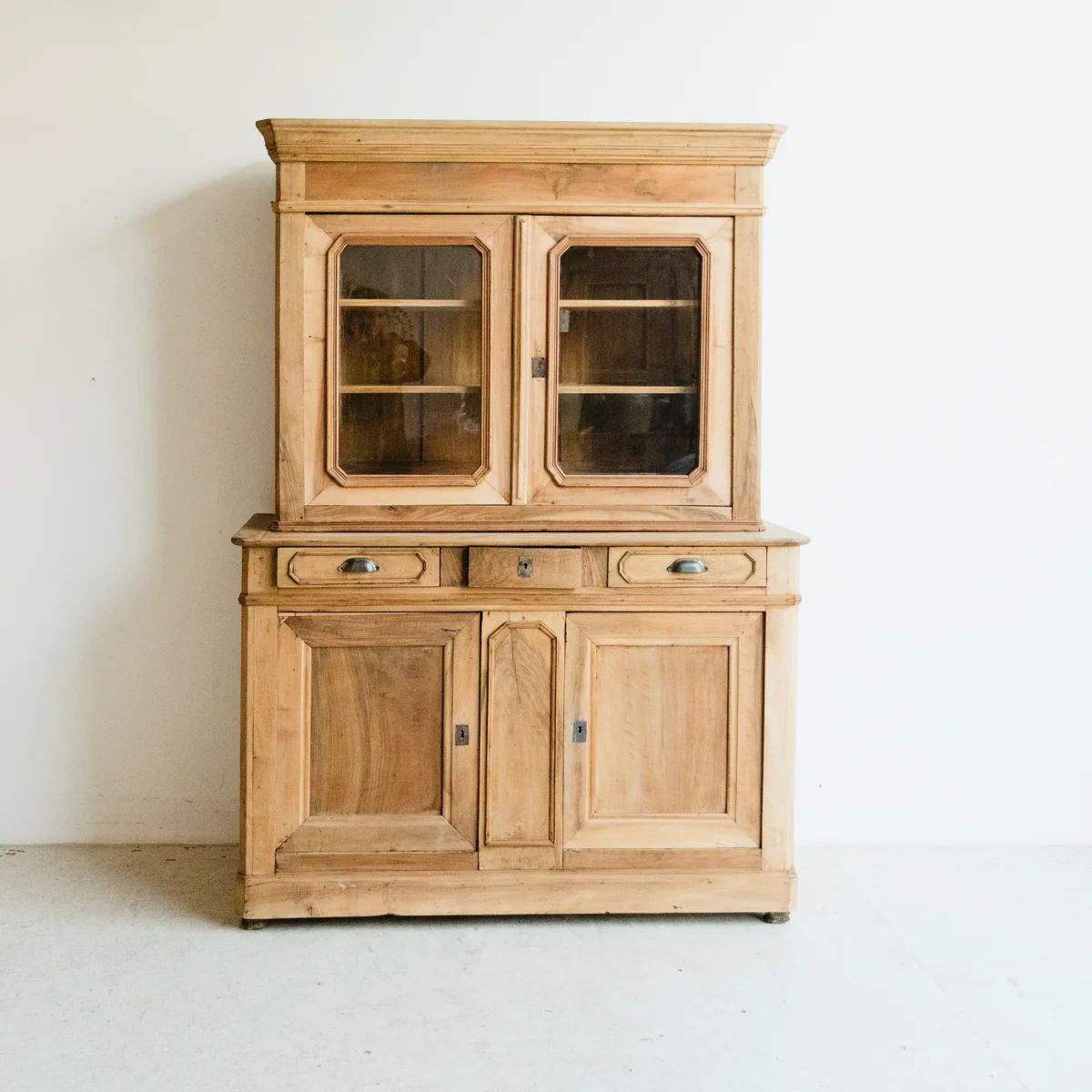 Oak China Cabinet | Elsie Green US