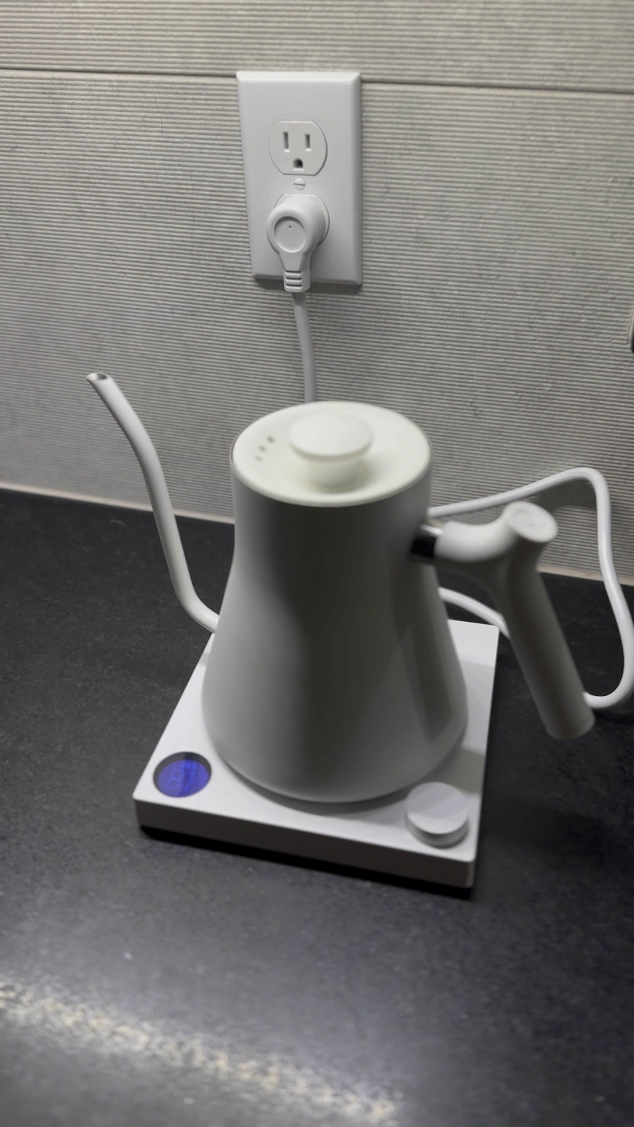 We’re loving our new Fellow Electric Kettle ☕️ It’s great for pour over coffee or tea! 

#LTKGiftGuide #LTKHoliday #LTKhome