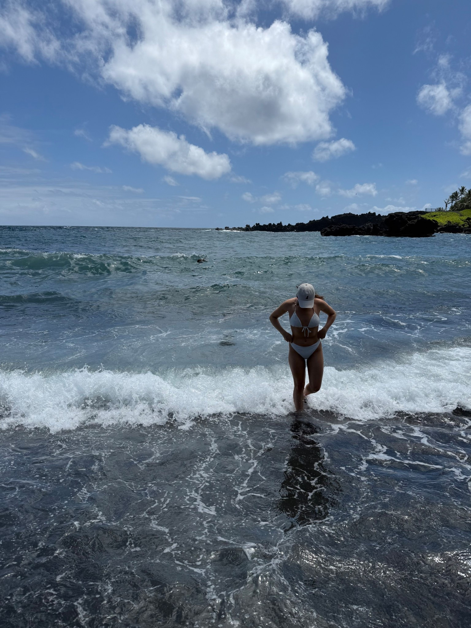 Small in Bikini top and bottoms. 

Abercrombie. Honeymoon. Hawai’i  

#LTKFindsUnder100 #LTKTravel #LTKSwim