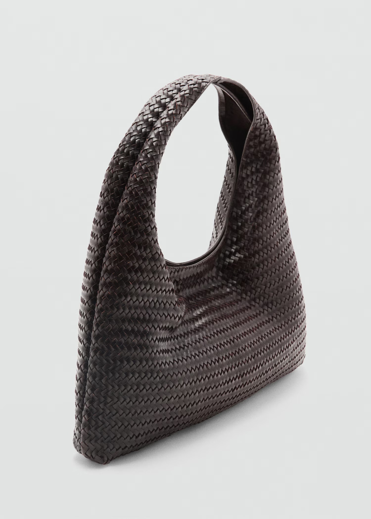 Braided leather shoulder bag - Women | MANGO United Kingdom | MANGO (UK)