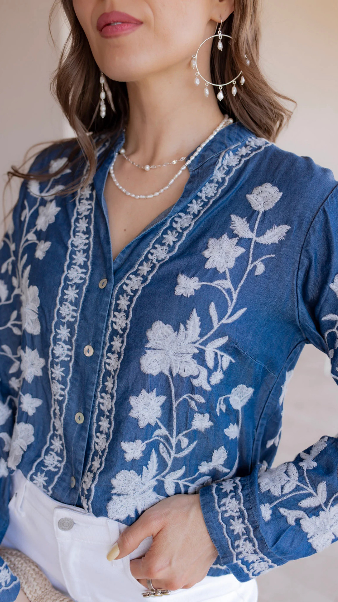 💫 Edgy Elegance With Movement

Classic hoops meet playful beaded tassels in these standout sterling silver earrings — a versatile accessory that transitions seamlessly from day to night for a chic, polished finish.

#SilverJewelry #HoopStatement #BeadedStyle #KrushKandyFashion #ChicDetails #AccessoryLove #BoutiqueChic #StyleEssentials 

 #LTKgrwm #LTKootd #LTKmomlife