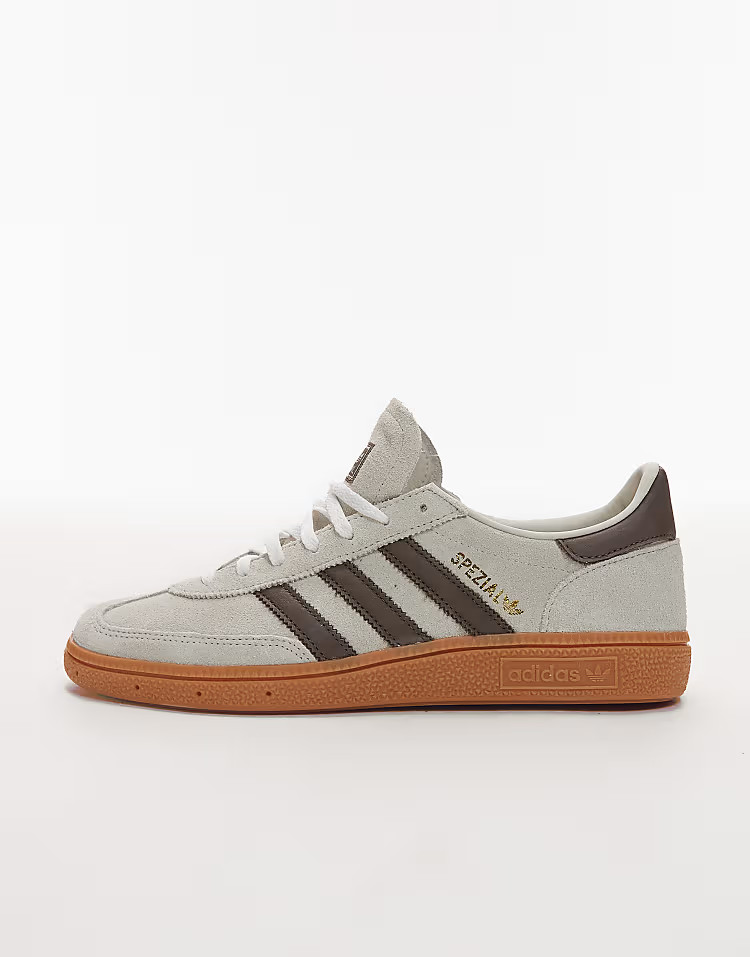 adidas Originals Handball Spezial trainers in cream and brown with gum sole | ASOS | ASOS (Global)