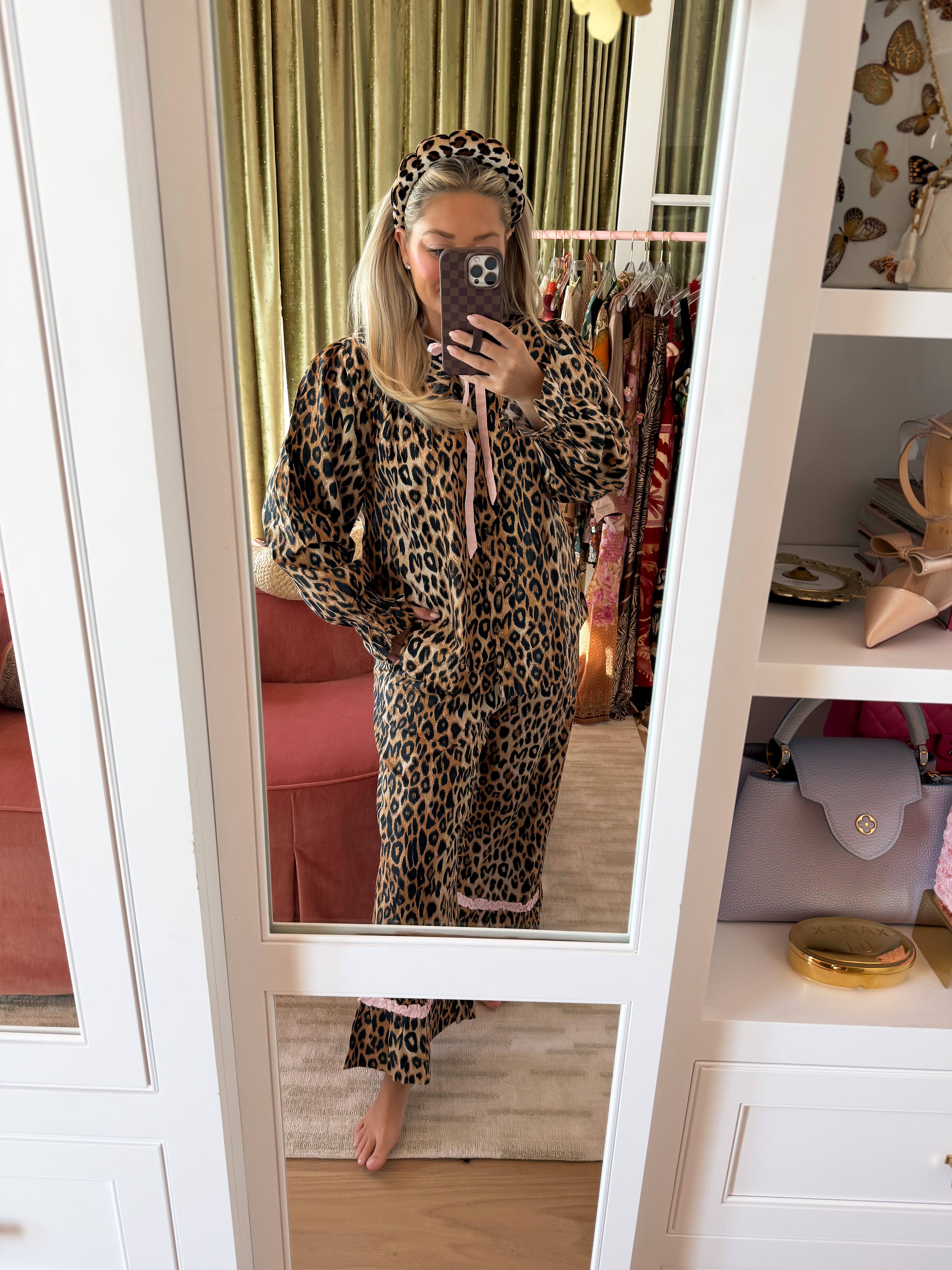 Leopard print pajamas 

#LTKHoliday #LTKStyleTip #LTKSeasonal