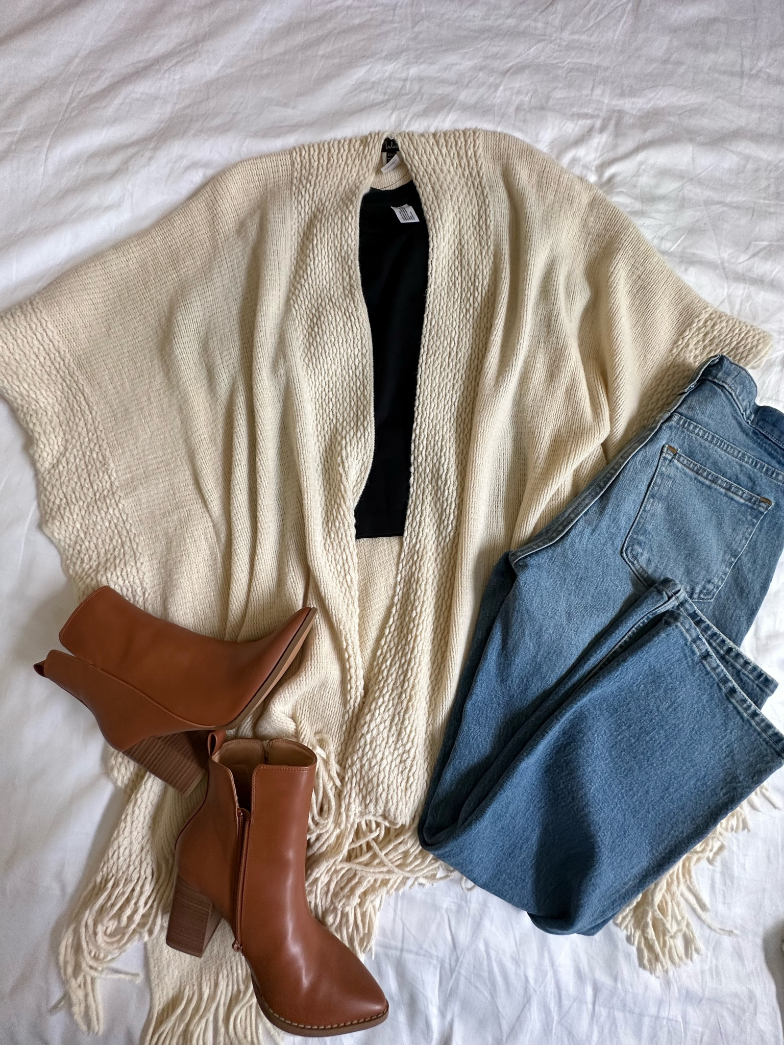 Colorado/mountain outfit 

#LTKtravel #LTKstyletip #LTKshoecrush