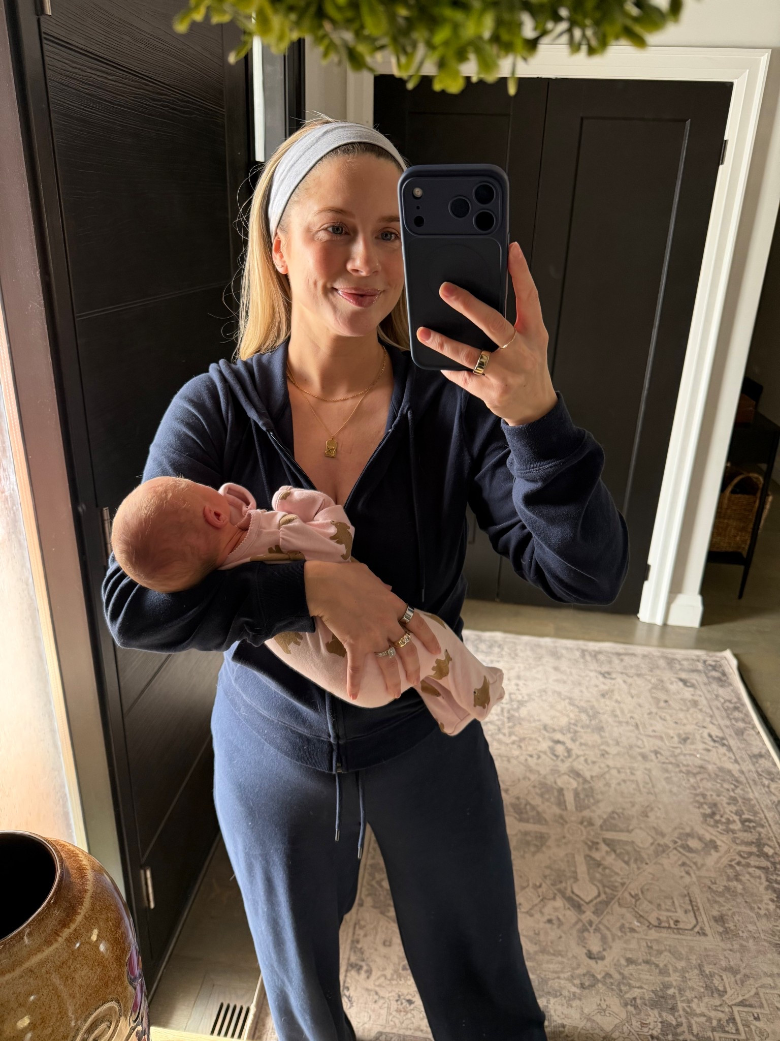 The perfect matching set for those sleepy and cozy postpartum days at home 

#LTKmaternity #LTKcanada #LTKwinter