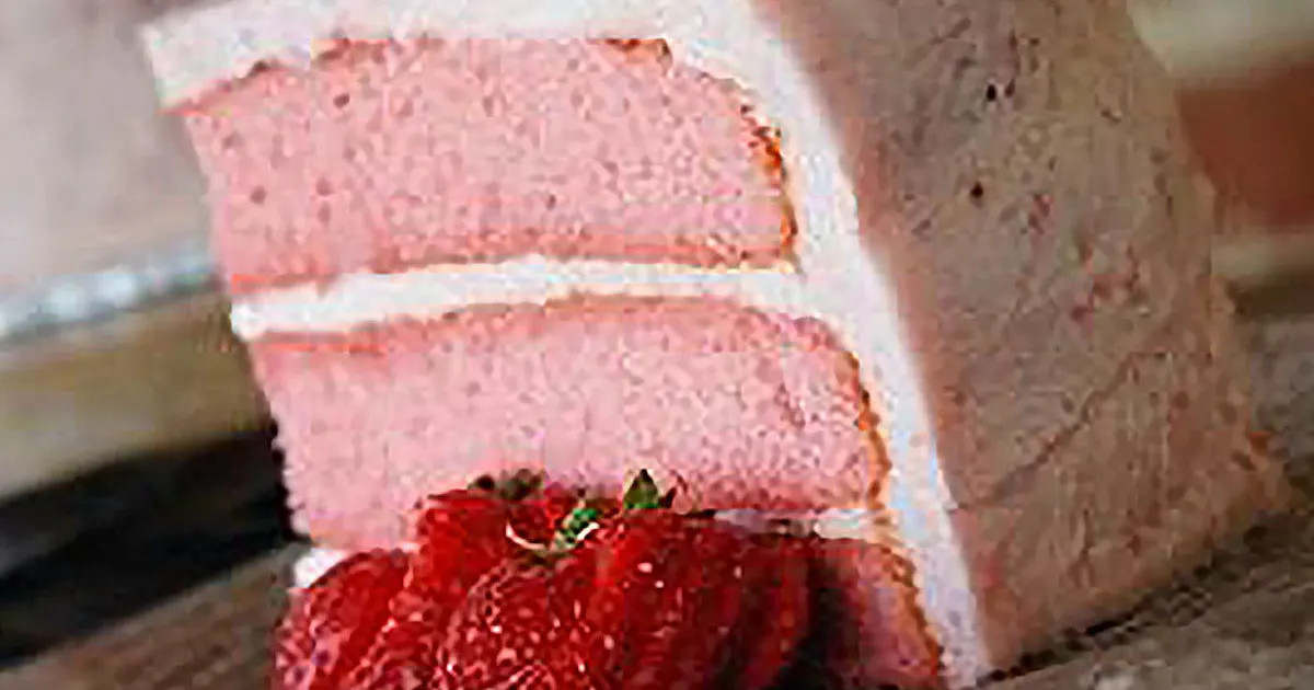 Strawberry Cake by Sugaree's | Goldbelly | Goldbelly