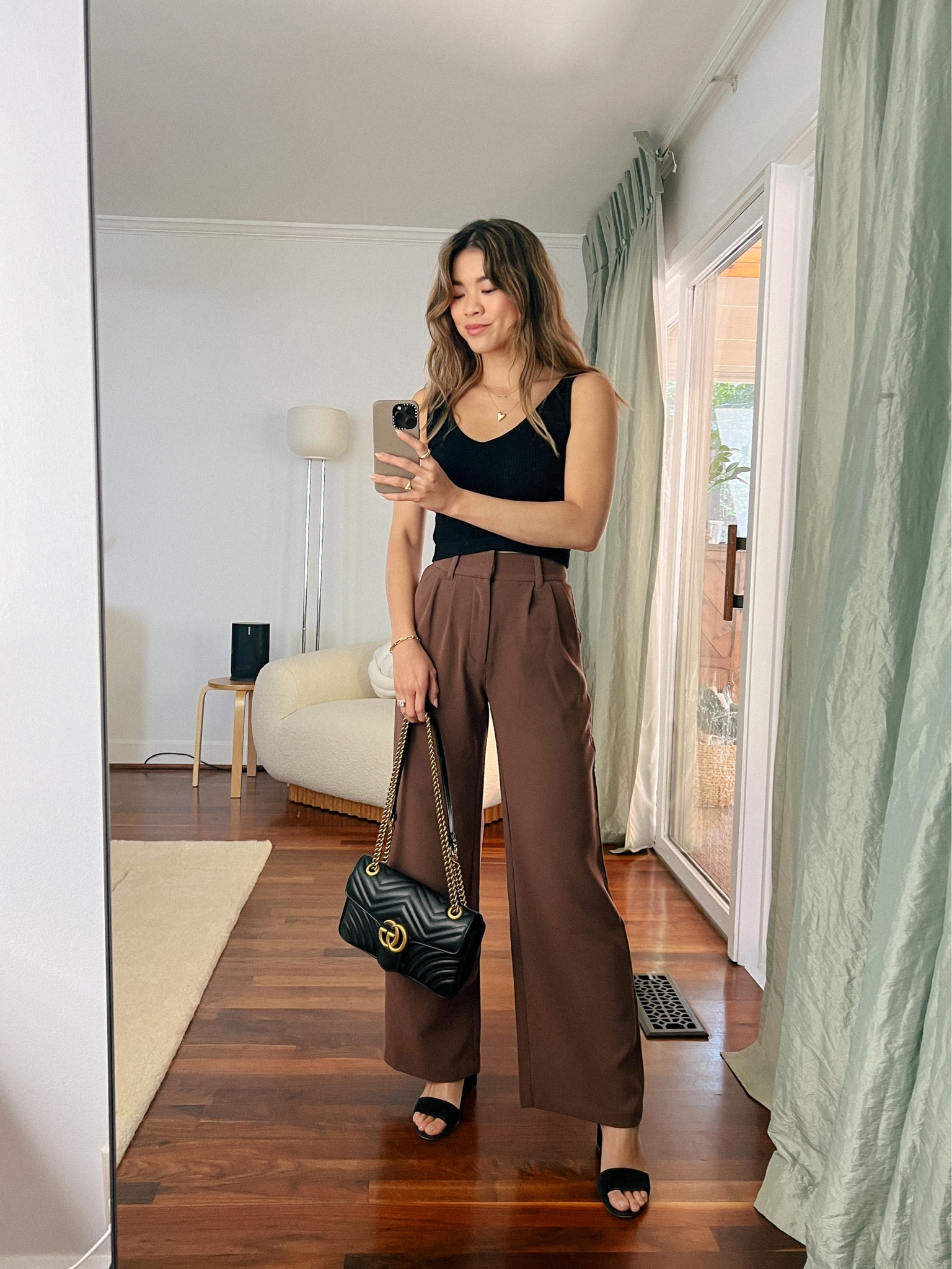 Abercrombie Transitional Brown Tailored Pants with A Black Tank!

Top: XXS/XS
Pants: 00/0
Shoes: 6

#fallfashion
#fallstyle
#falloutfits
#fall
#abercrombie
#falltransition
#heels
#petitefashion
#falldecor
#businesscasual
#workwear
#tank
#blacktank
#brownpants
#petitefashion

#LTKSeasonal #LTKworkwear #LTKstyletip