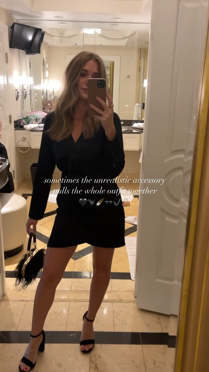 elevated accessories for basic outfits >>>

#LTKfindsunder100 #LTKstyletip #LTKVideo