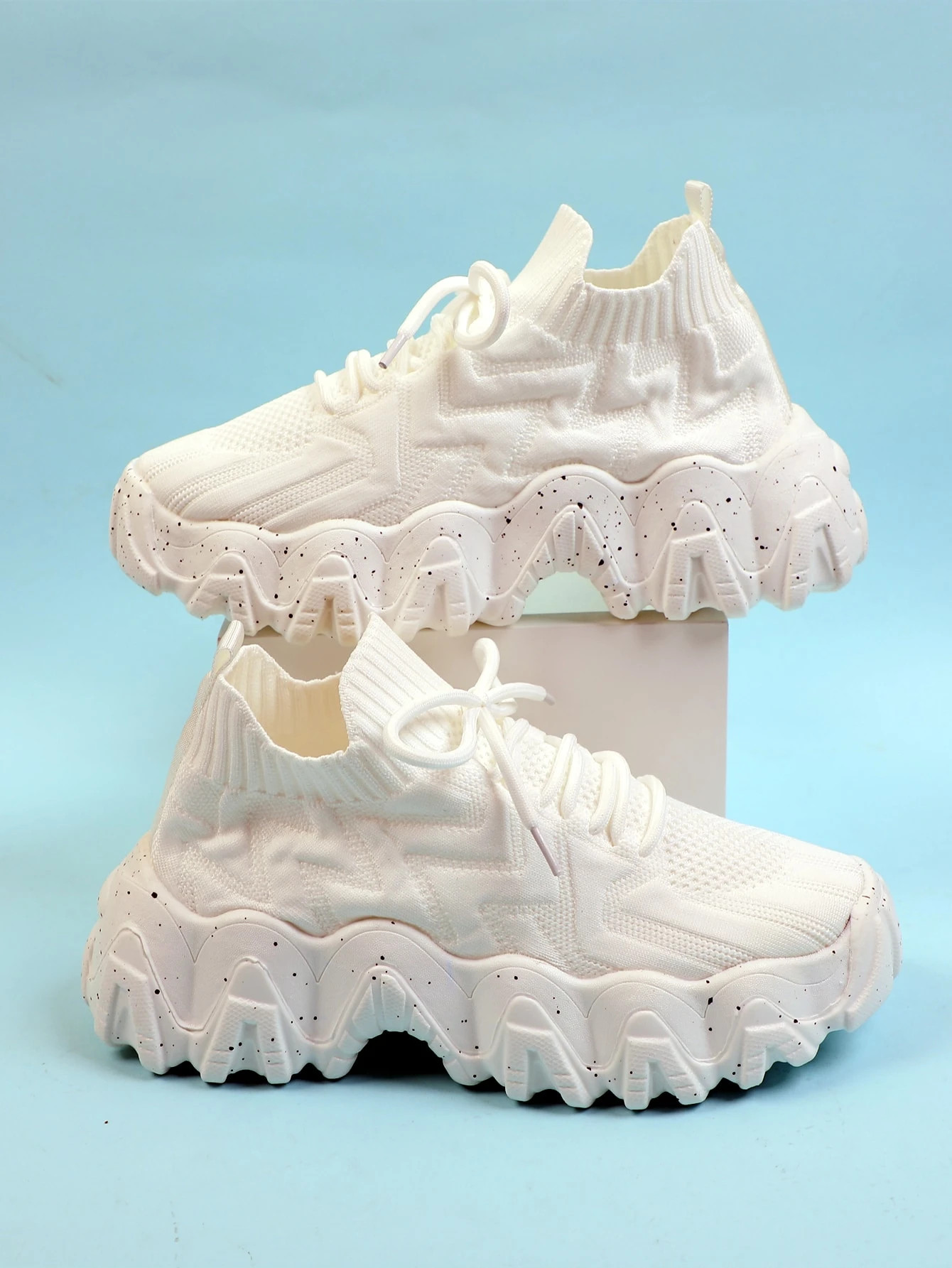 Minimalist Textured Chunky Sneakers | SHEIN