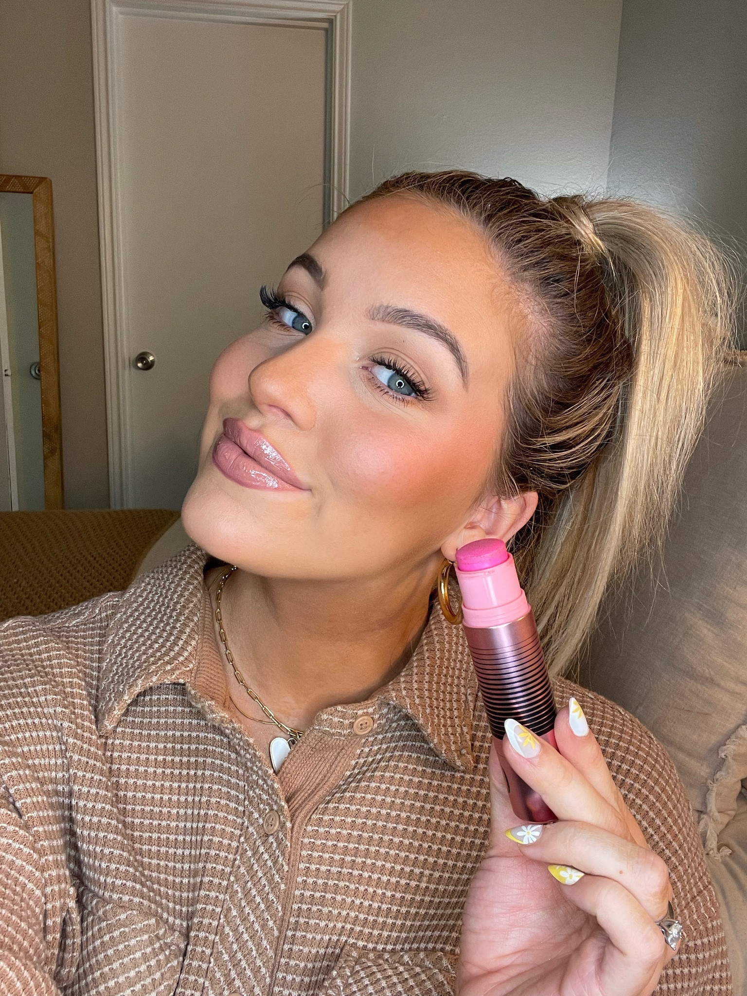 Dibs LTKit sale!!! Use these links and apply code “LTK” at check out for 20% off!! Wearing shade pink cosmos 

#LTKSaleAlert #LTKBeauty #LTKGiftGuide