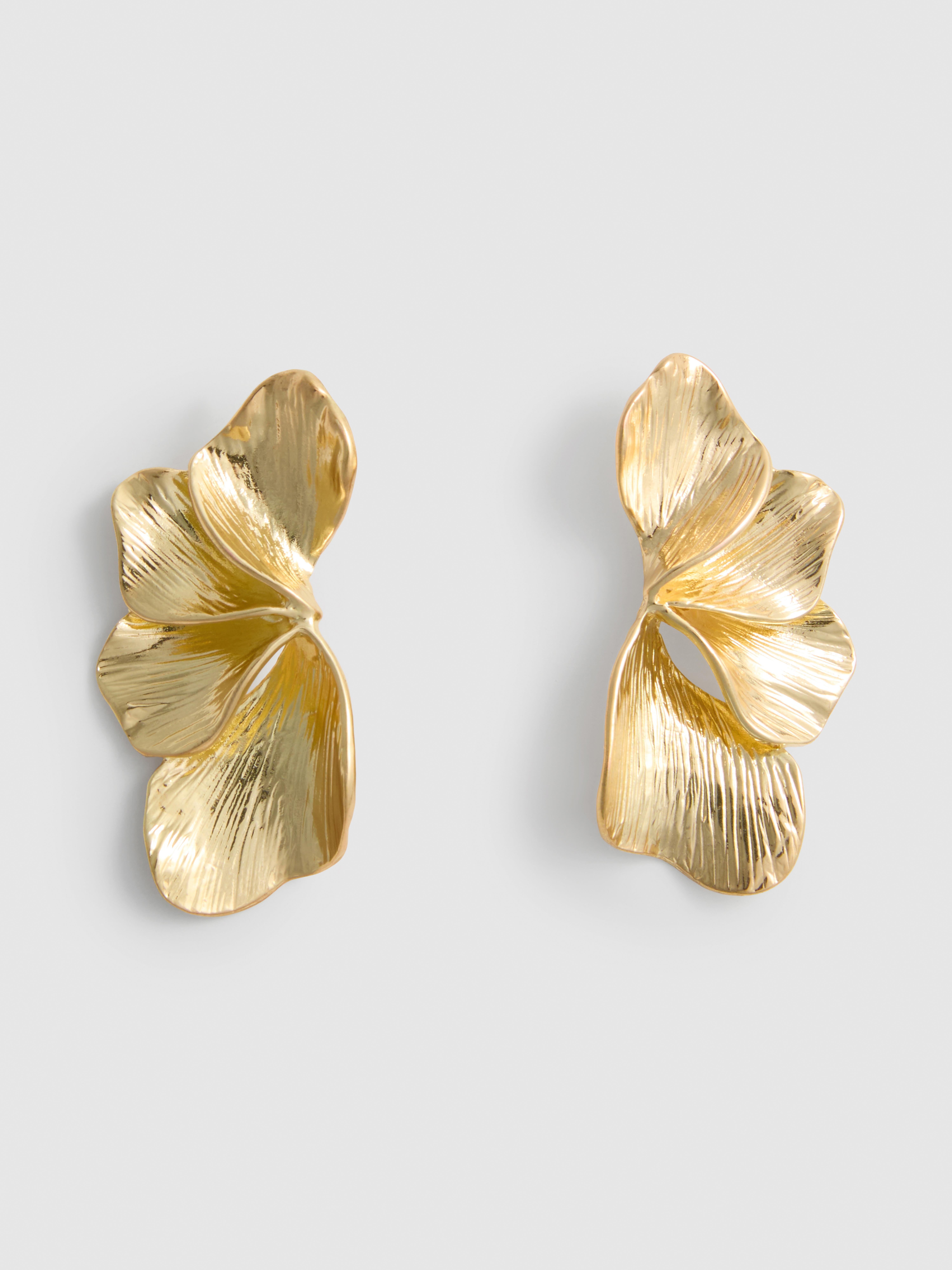 Flower Drop Earrings | Primark UK