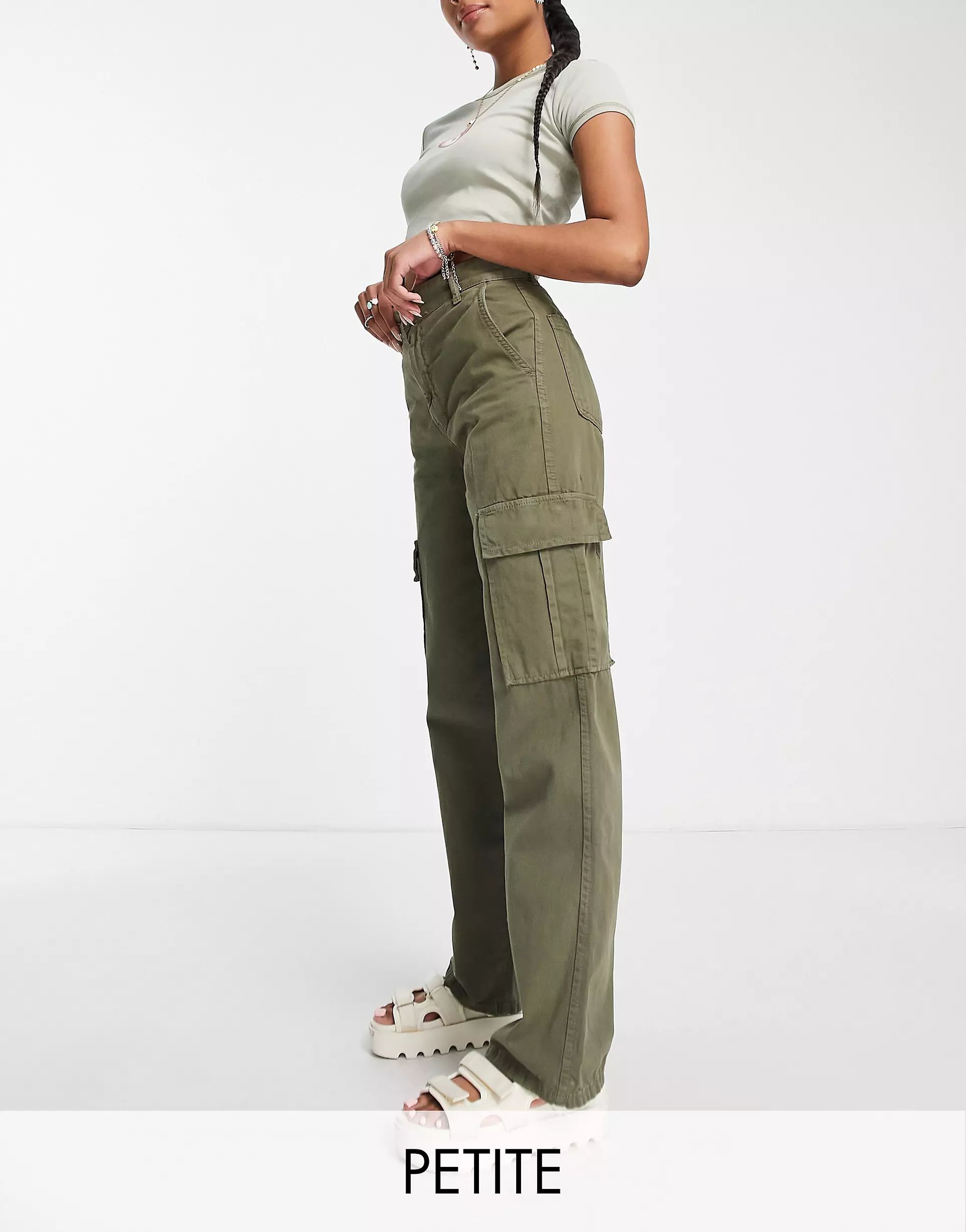 Stradivarius Petite straight leg cargo pants in khaki | ASOS (Global)