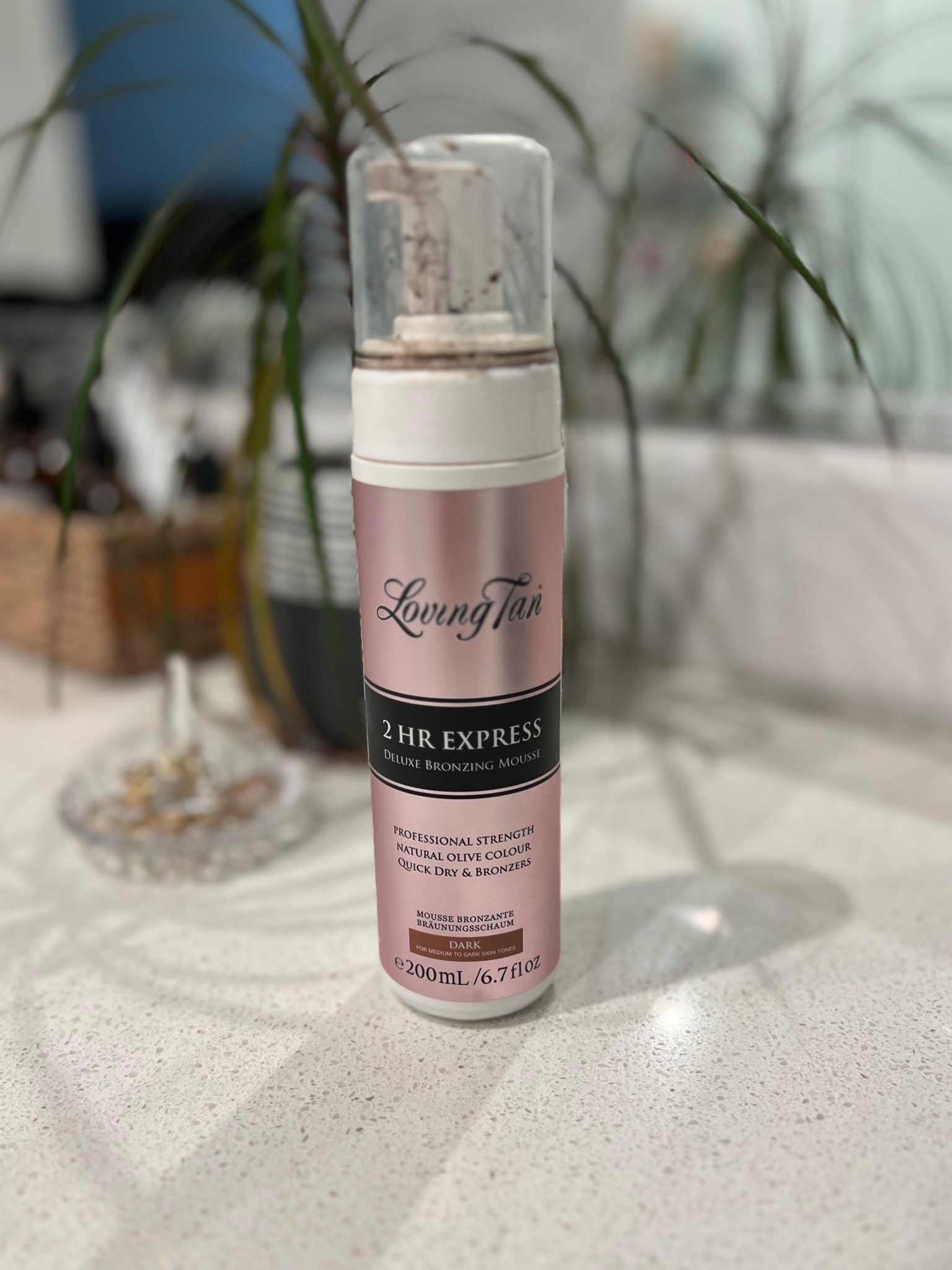 Looking a little pale this winter? Best self tanner FTW 🙌🏼 no orange no streaking. Easy to apply. 

#LTKgrwm #LTKselfcare