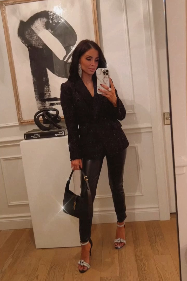 Holiday party outfit
WHBM blazer wearing a 00
Abercrombie faux leather pants wearing a 23
Saks OFF 5TH embellished heels run TTS under $100!


#LTKstyletip #LTKHoliday #LTKunder100