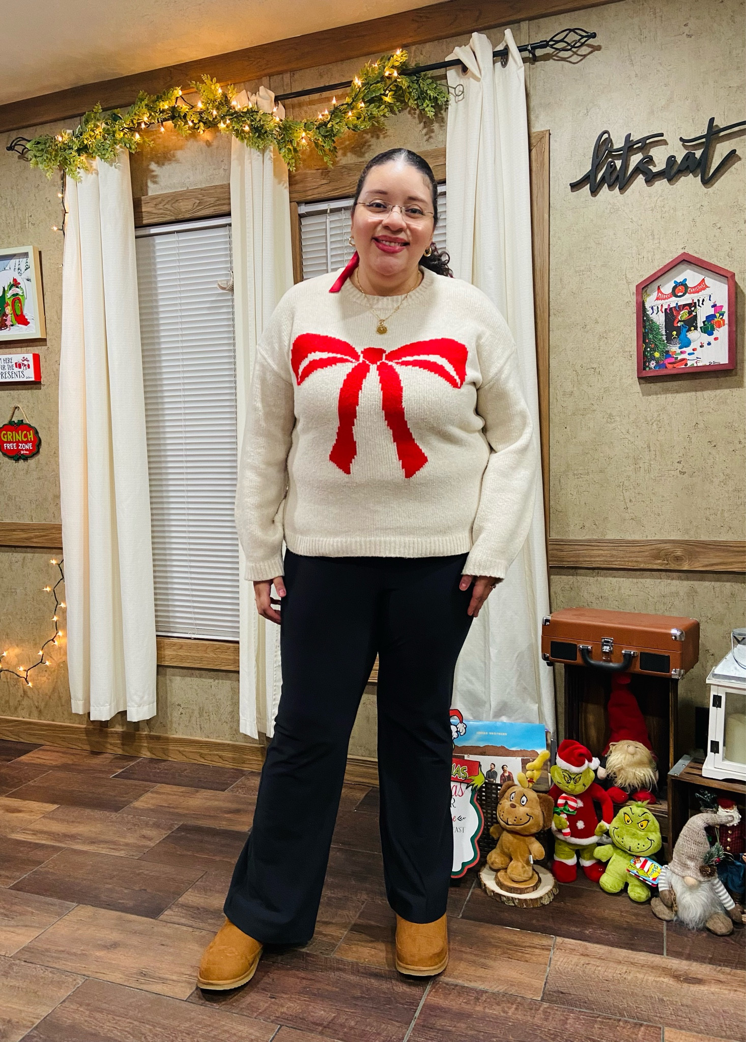 This sweater from Target got me feeling all festive 🎀🎯

#LTKHoliday #LTKSeasonal #LTKStyleTip