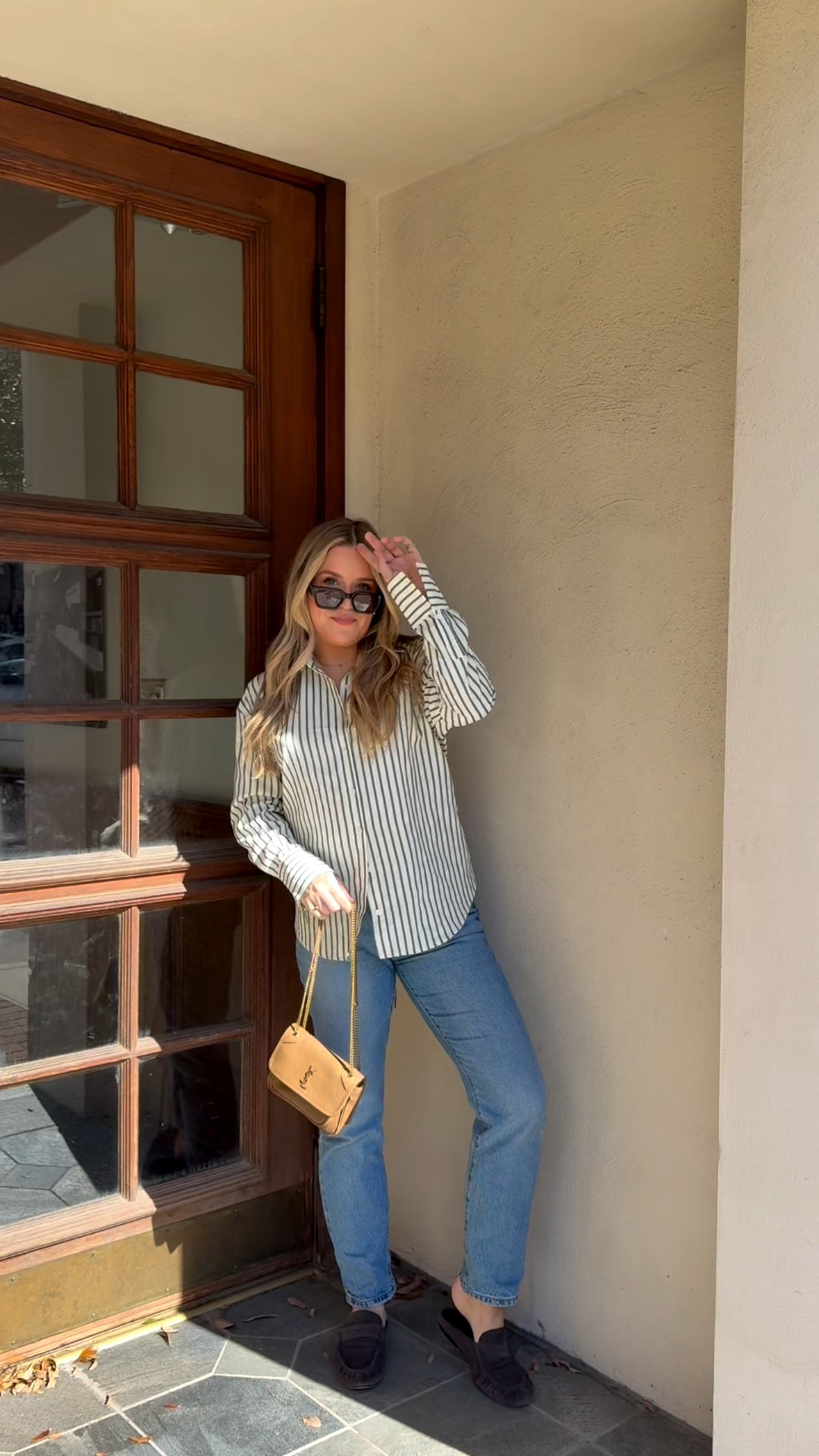 Lulus top, @levi denim and @keeksdesignerhandbags bag 💚 

#LTKootd #LTKSeasonal #LTKdayinmylife