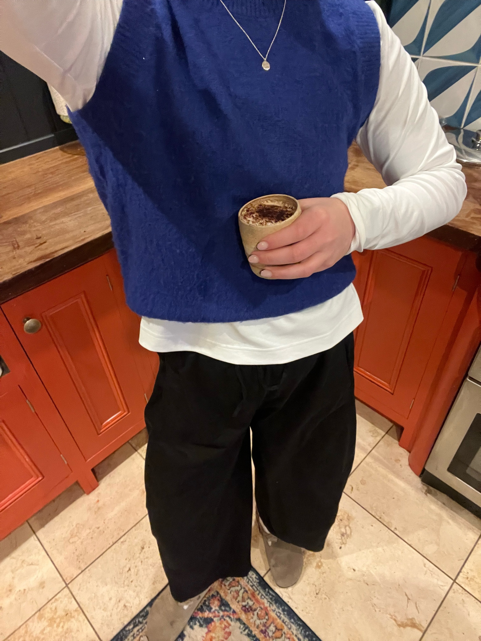 Outfit of the day // bold sweater vest // barrel legged trousers // boxy t shirt // Birkenstock Boston’s 

#LTKeurope #LTKmidsize #LTKuk