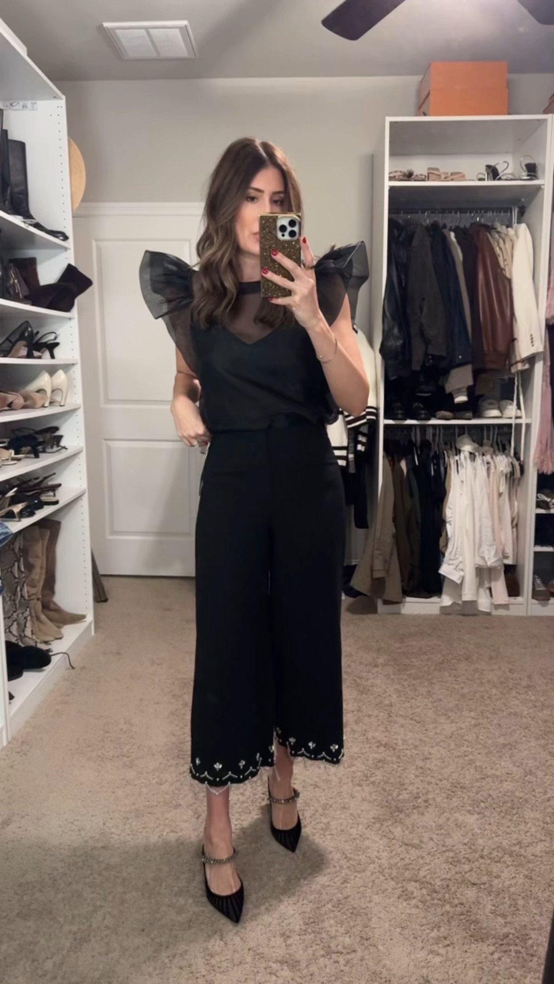 Top is old
Size 4 in pants (on sale 30% off) 

#LTKHoliday #LTKCyberWeek #LTKSaleAlert