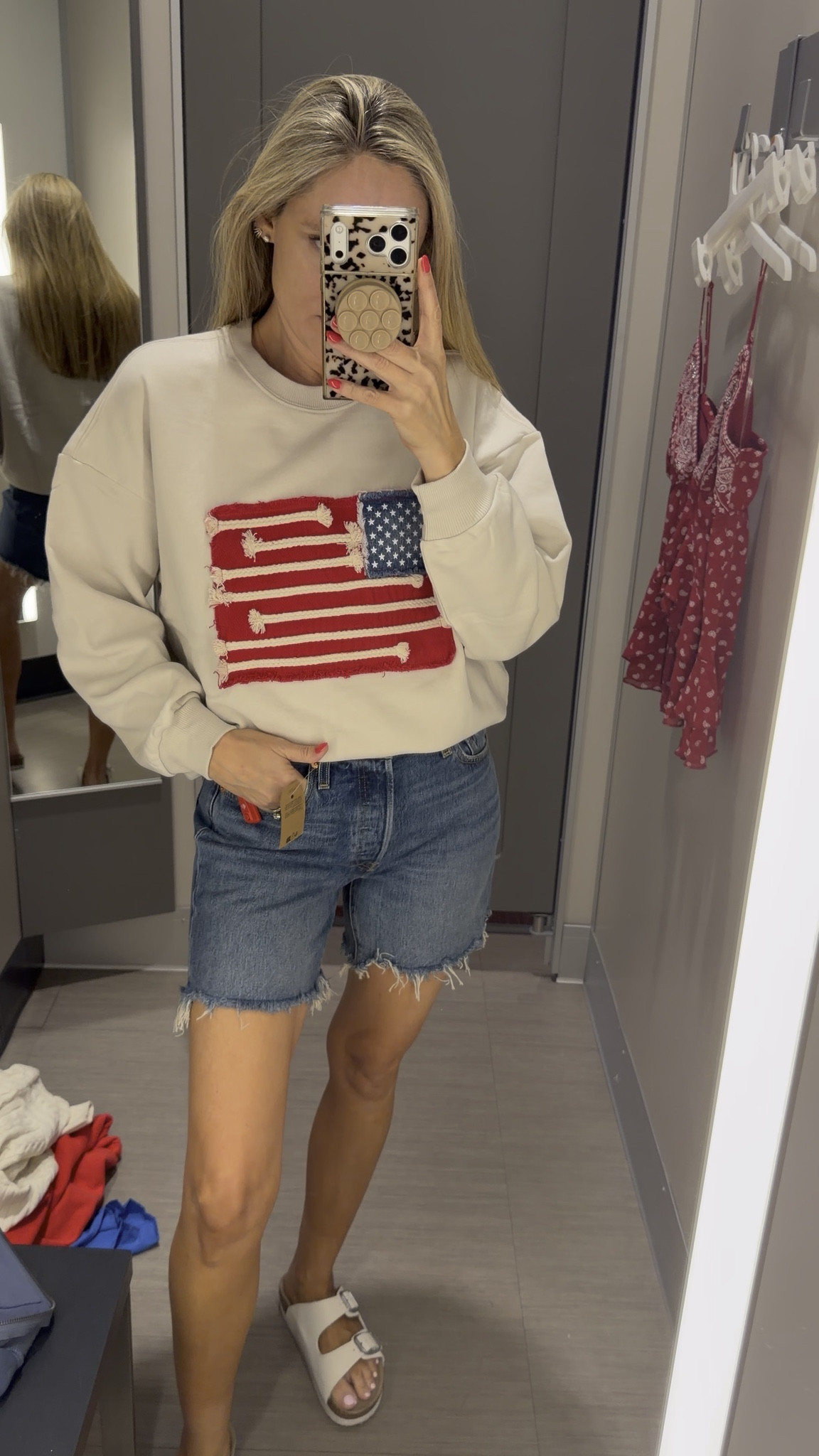 Adorable patriotic sweater 💕

#LTKmomlife #LTKgrwm #LTKootd