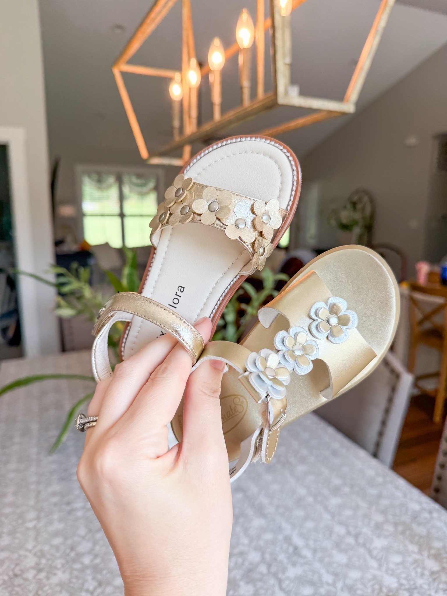 Footmates vs Felix & Flora. If your toddler has a wide foot, these FF gold sandals are perfect!