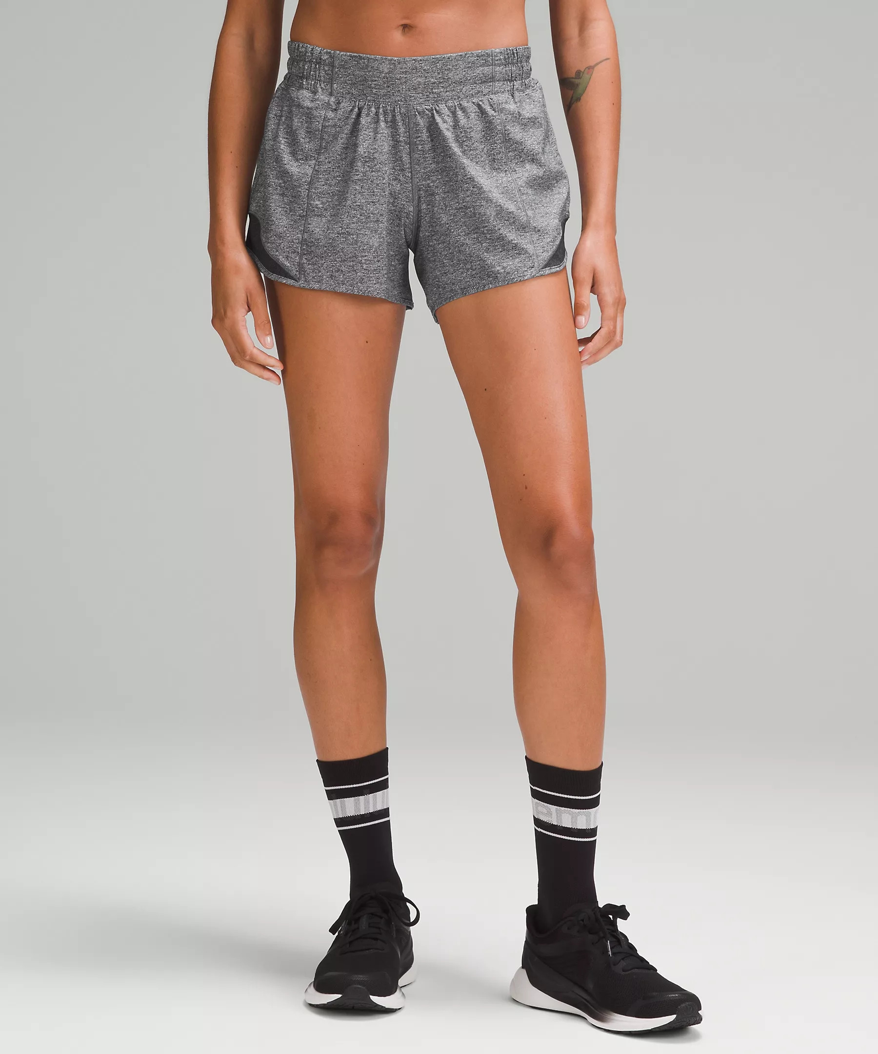 Hotty Hot Low-Rise Lined Short 2.5" | Lululemon (US)