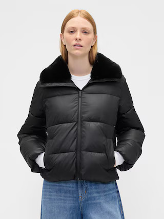 100% Recycled Relaxed Short Puffer Jacket | Gap Factory
